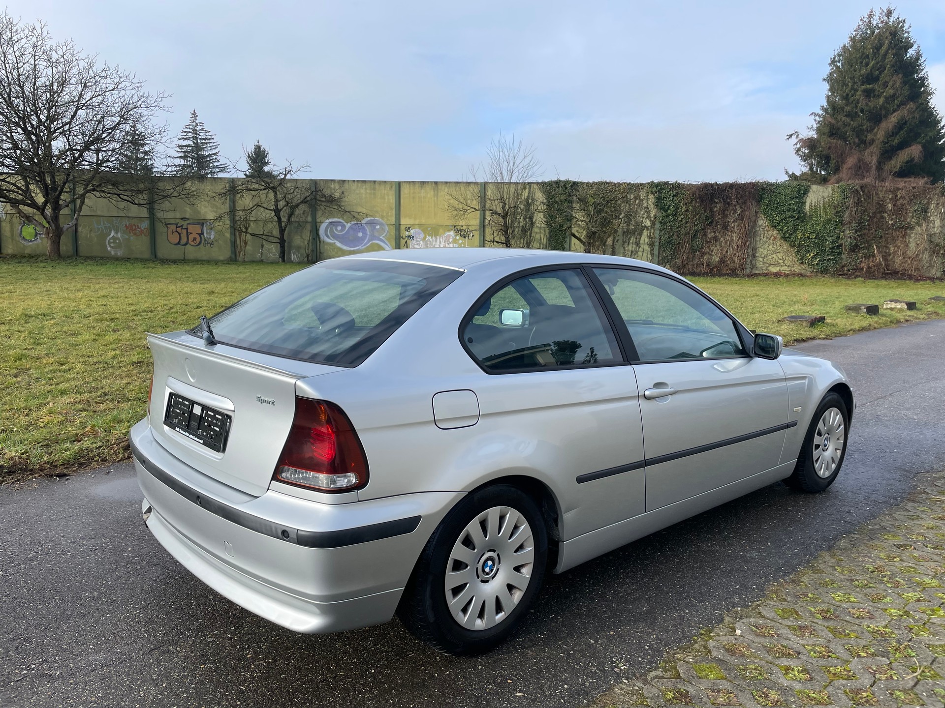 BMW 316i Advantage-image-4