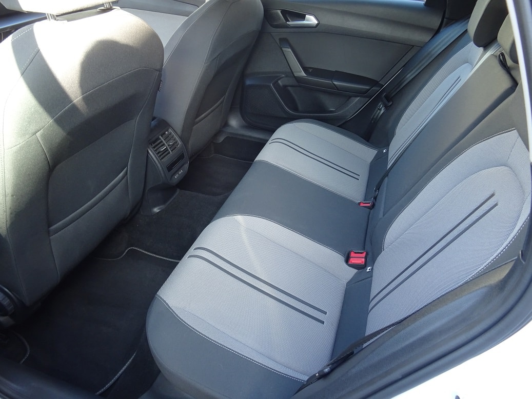 SEAT Leon ST 2.0 TDI Style DSG-image-5