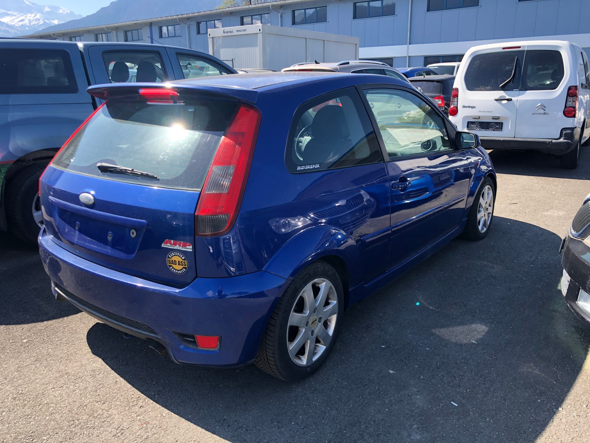 FORD Fiesta 2.0 16V ST-image-3
