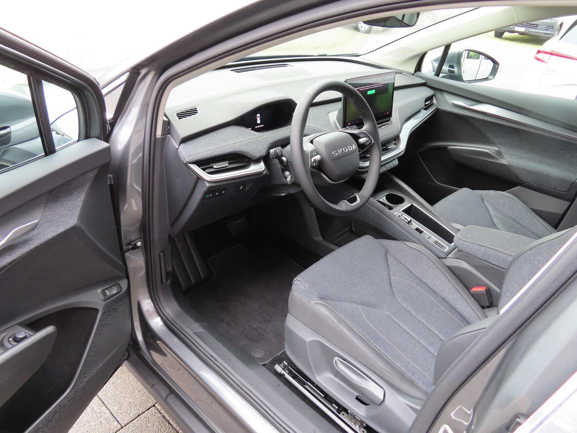 SKODA Elroq 85 Plus-image-6