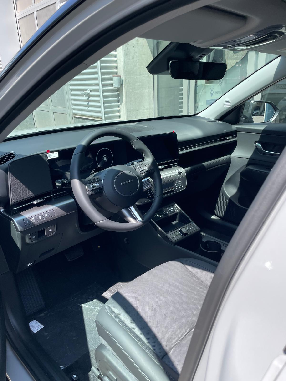 HYUNDAI Kona 1.6 GDi Hybrid Vertex-image-5