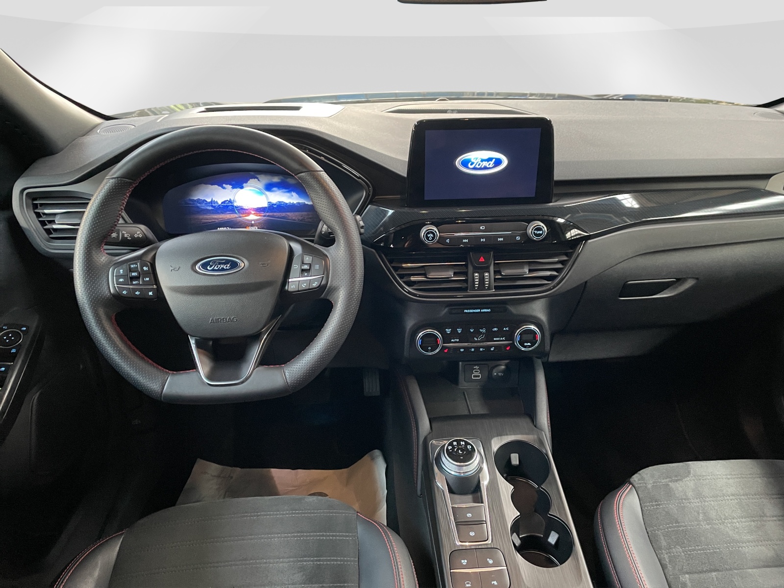 FORD Kuga 2.5 Hybrid ST-Line X 4x4-image-7