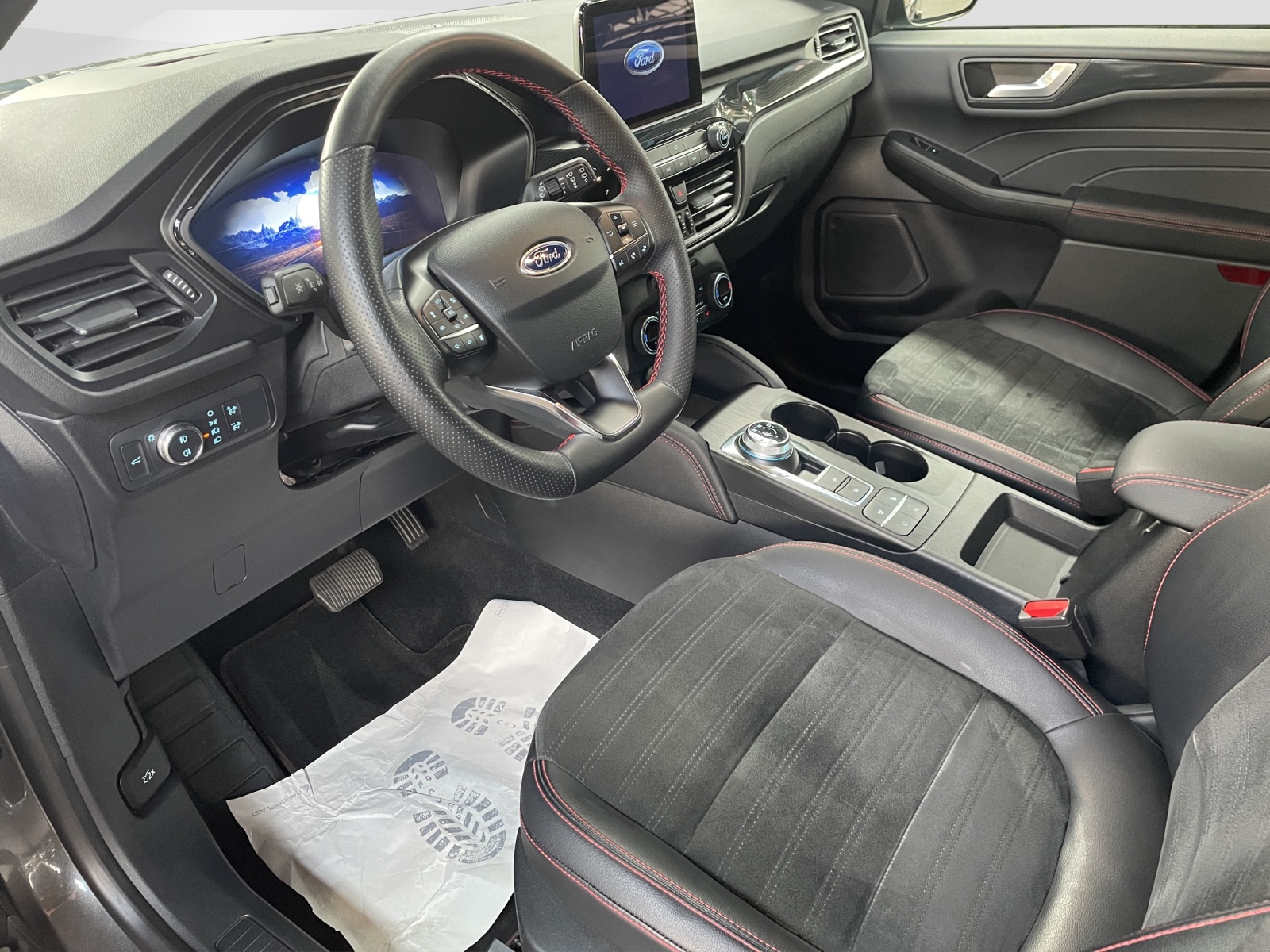 FORD Kuga 2.5 Hybrid ST-Line X 4x4-image-6