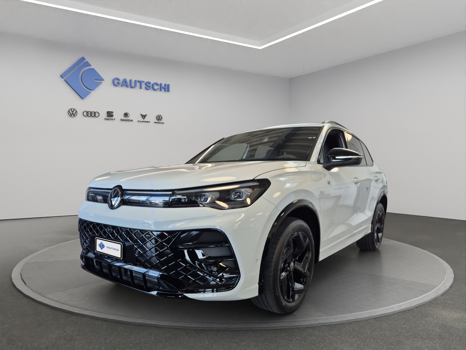 VW Tiguan 2.0 TSI DSG R-Line 4Motion-image-0