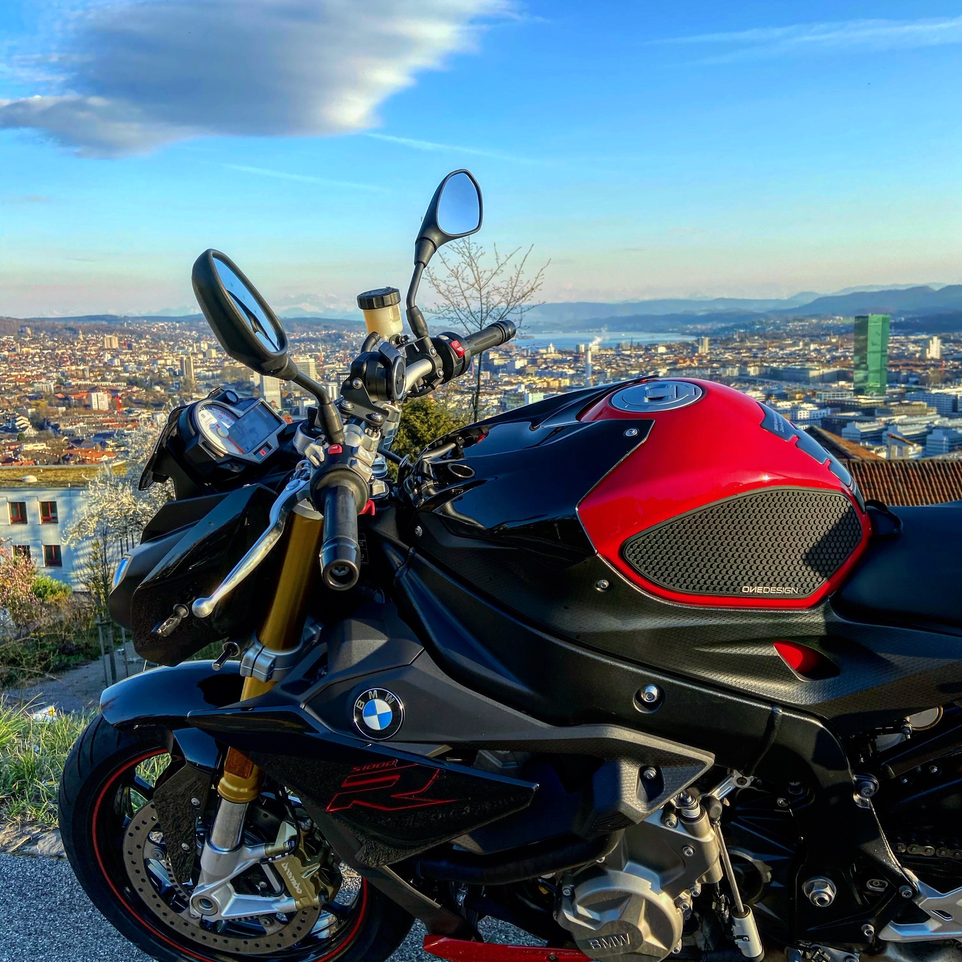 BMW S 1000 R ABS-image-1