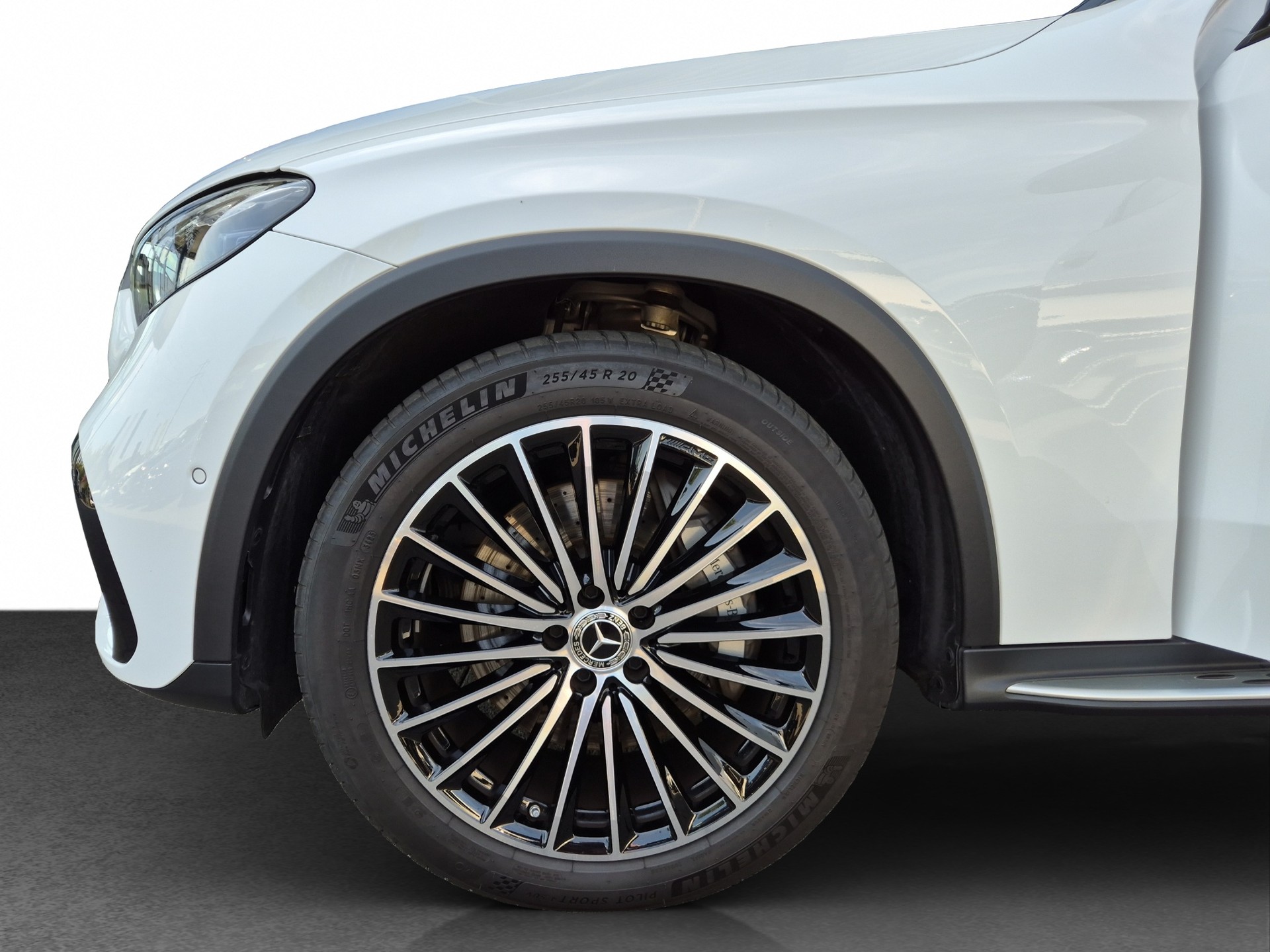 MERCEDES-BENZ GLC 220 d 4Matic 9G-Tronic-image-11