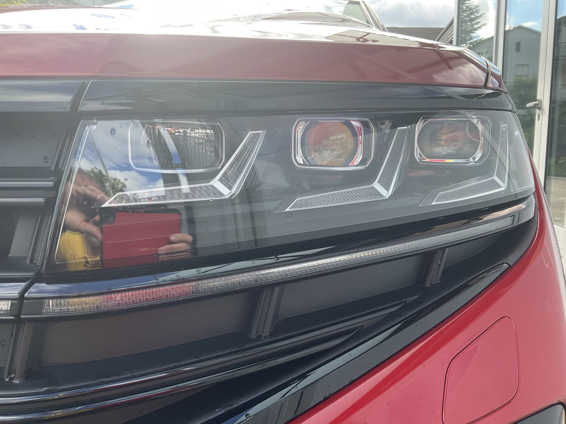 VW Touareg 3.0 TSI eHYBRID 462 PS 4MOTION R *** TOPAUSSTATTUNG & 5 JAHRE VW WERSGARANTIE ***-image-6