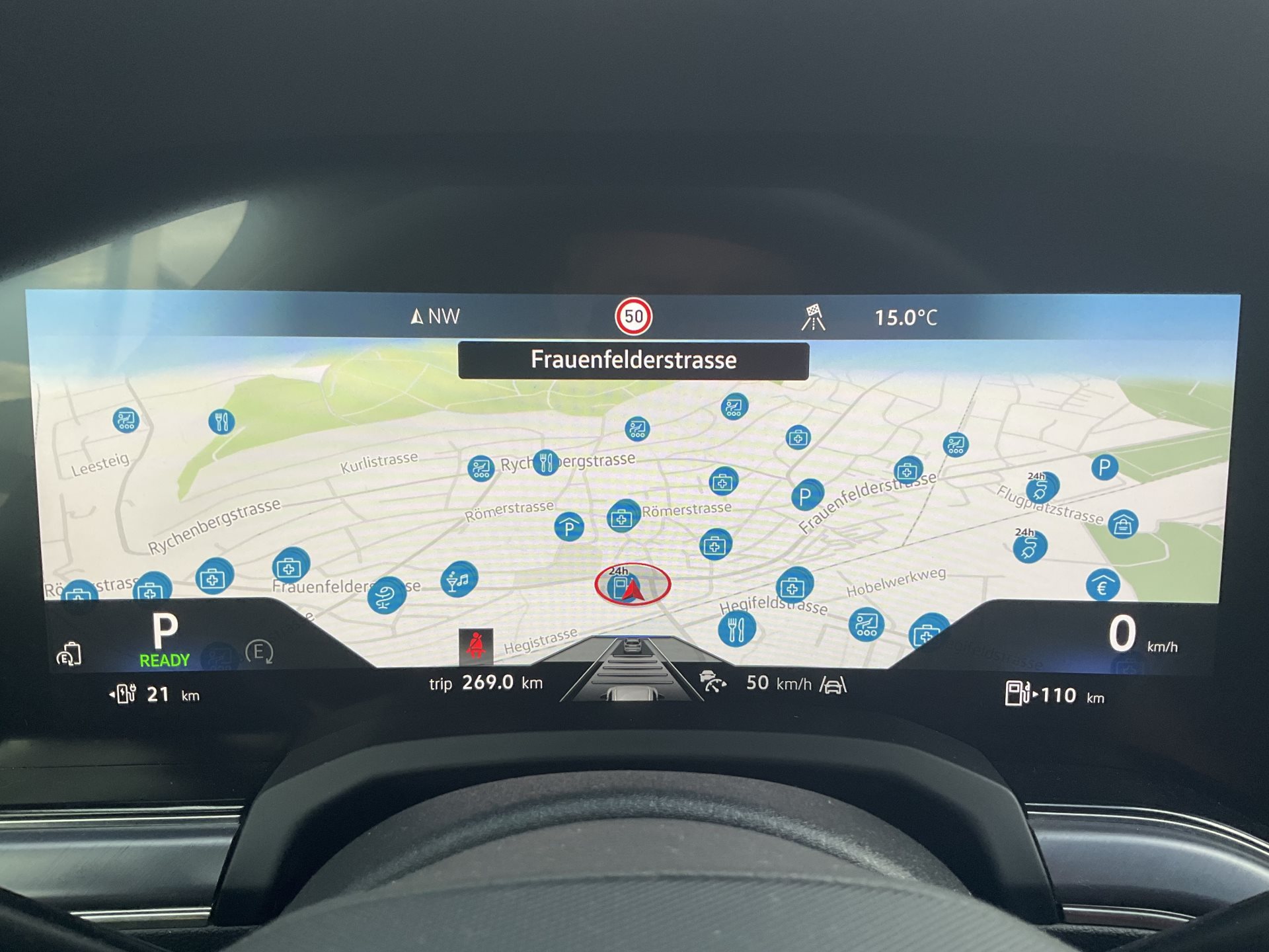 VW Touareg 3.0 TSI eHYBRID 462 PS 4MOTION R *** TOPAUSSTATTUNG & 5 JAHRE VW WERSGARANTIE ***-image-12