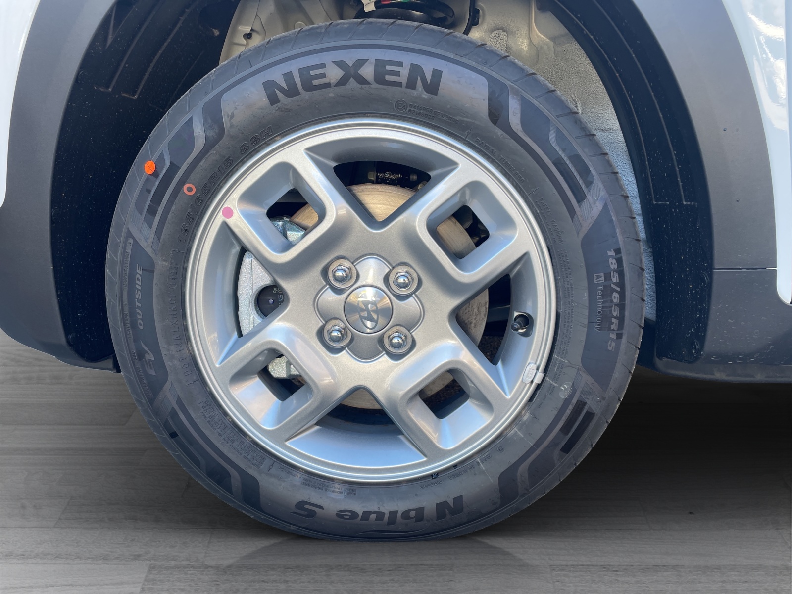 HYUNDAI Inster 49kWh Amplia-image-12