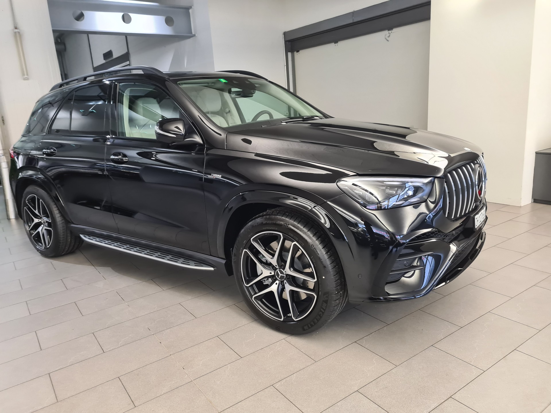 MERCEDES-BENZ GLE 53 AMG 4Matic+ 9G-Speedshift-image-2
