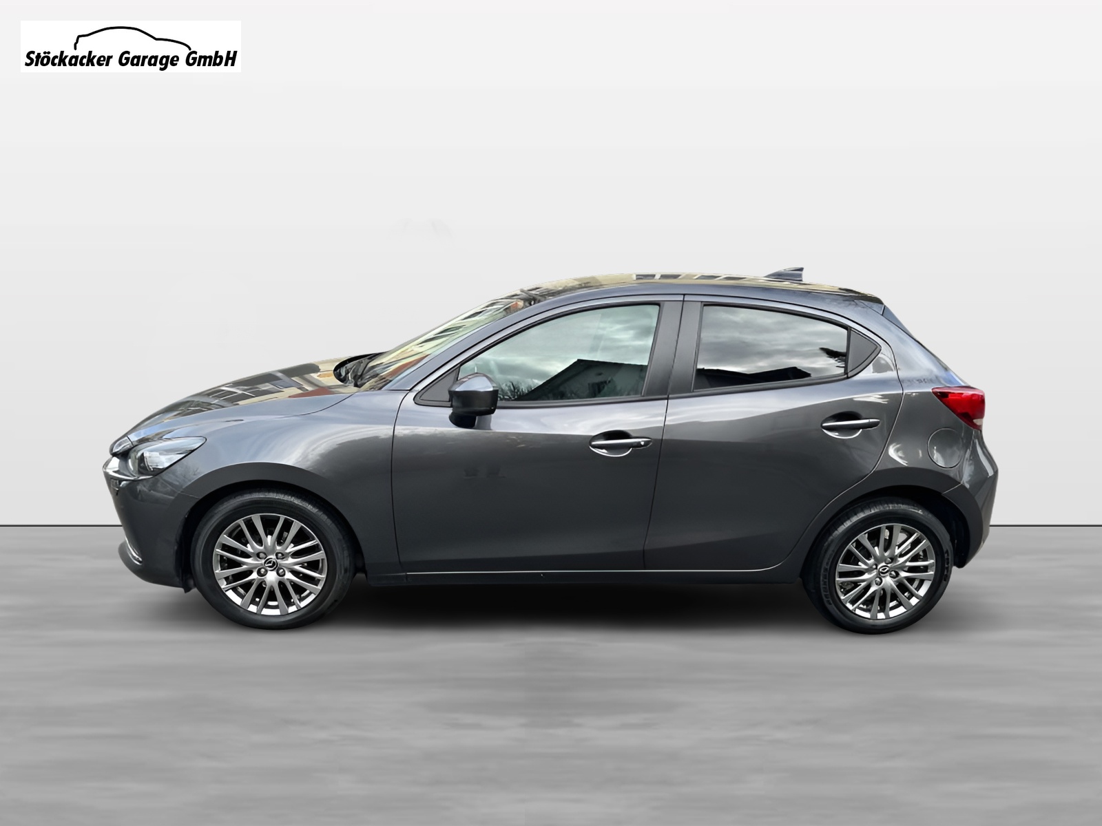 MAZDA 2 1.5 90 Revolution-image-2