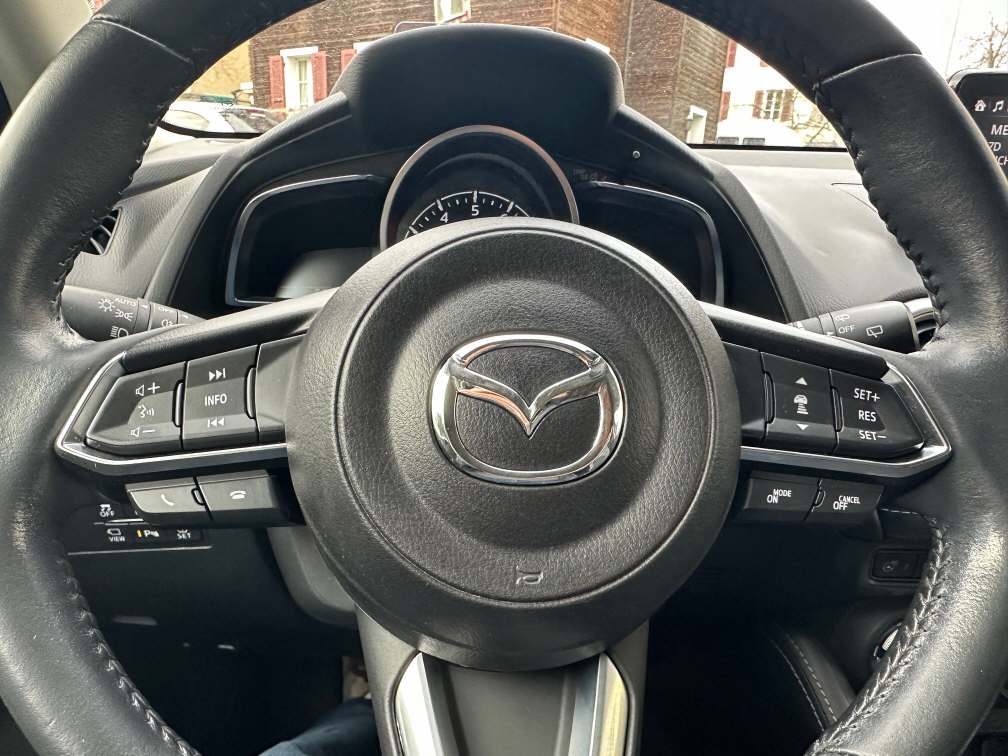 MAZDA 2 1.5 90 Revolution-image-8
