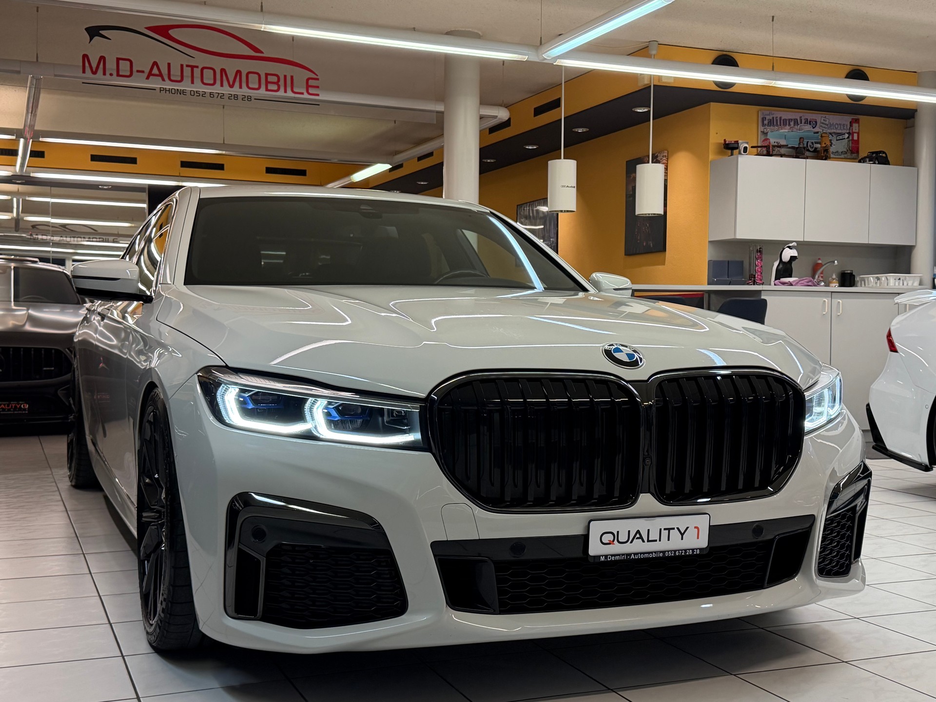 BMW 730d xDrive Steptronic-image-2