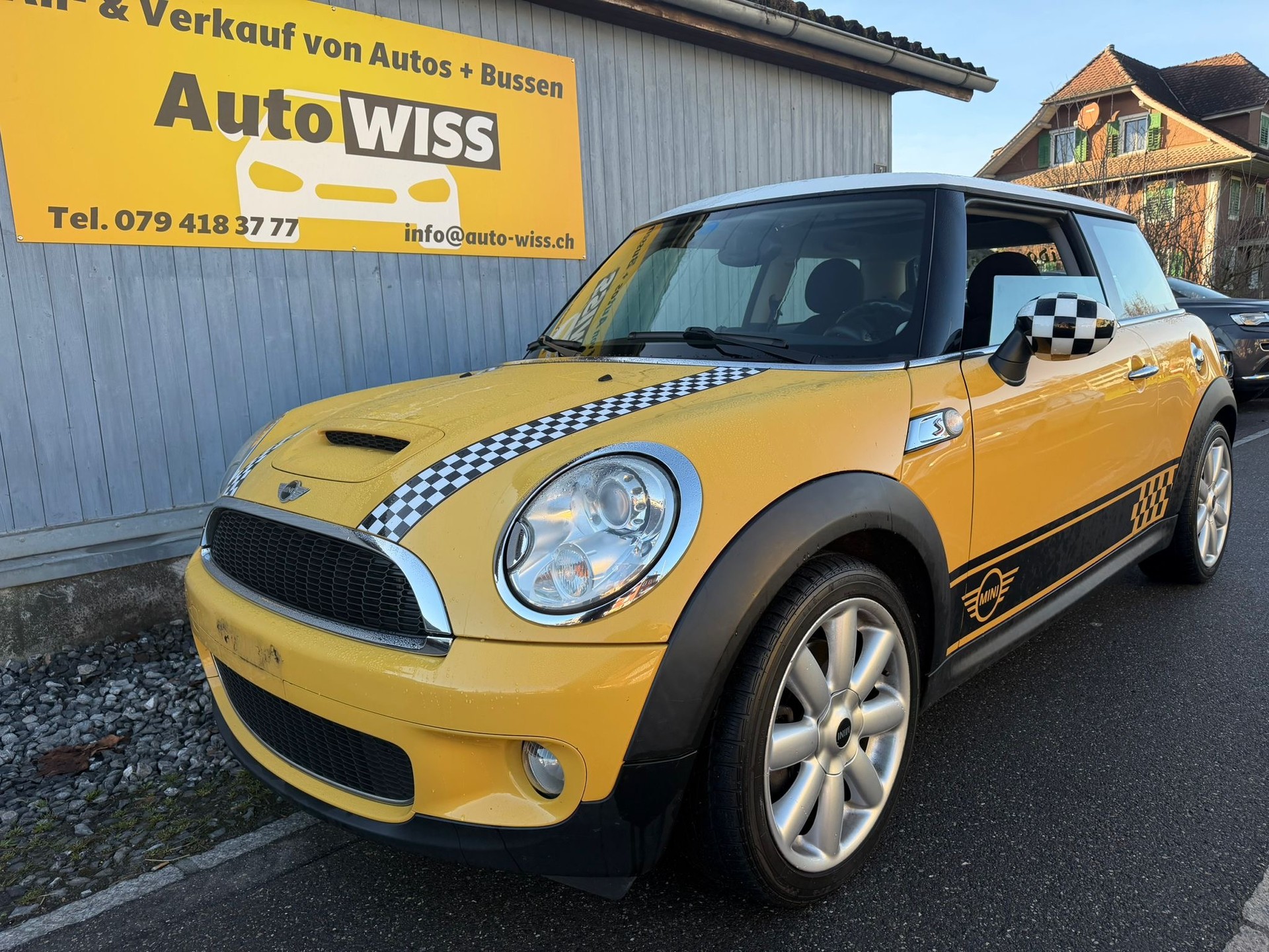 MINI Cooper S-image-1