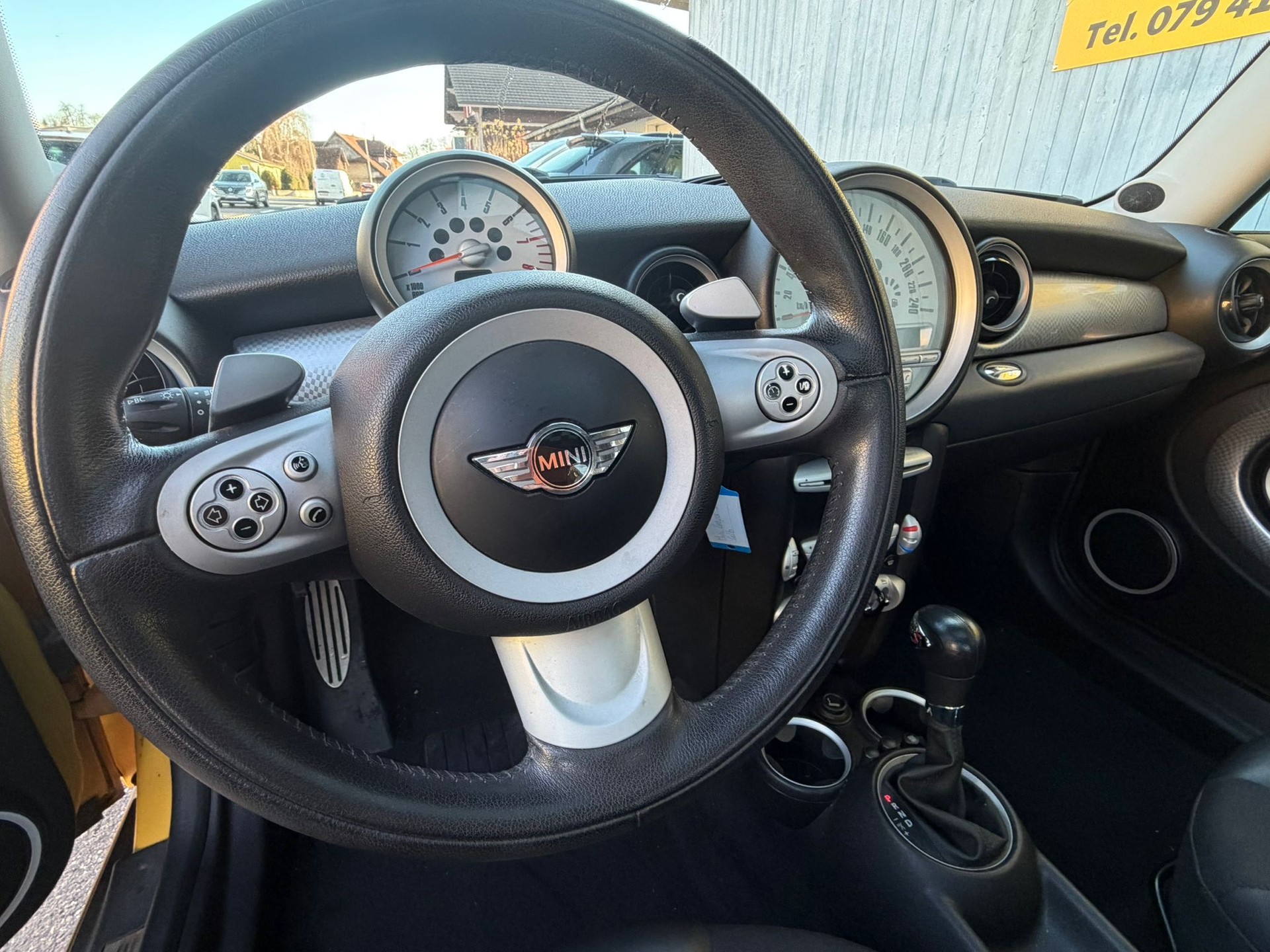 MINI Cooper S-image-12