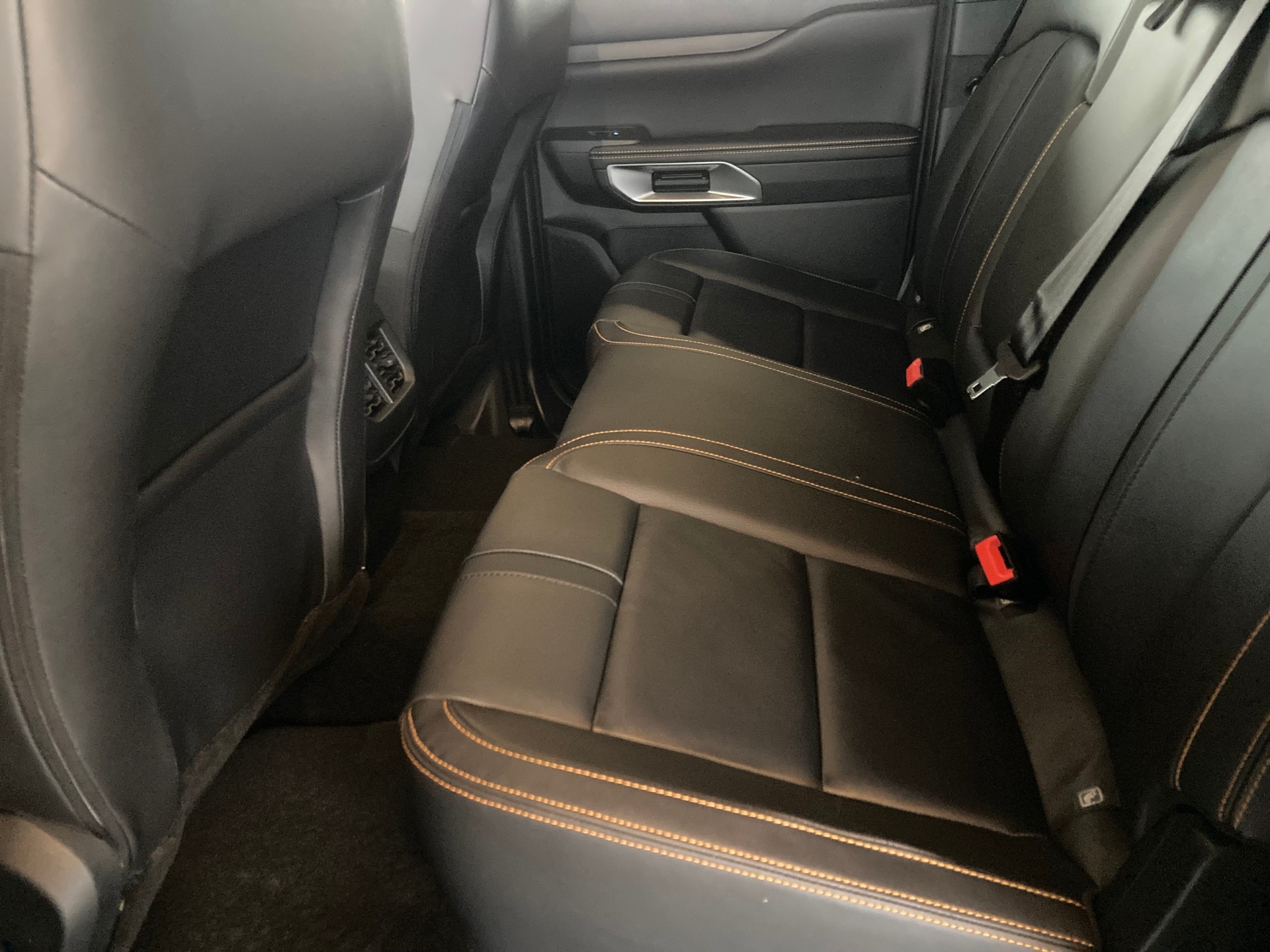 FORD Ranger Wildtrak 2.0 Eco Blue e-4WD Automat-image-12