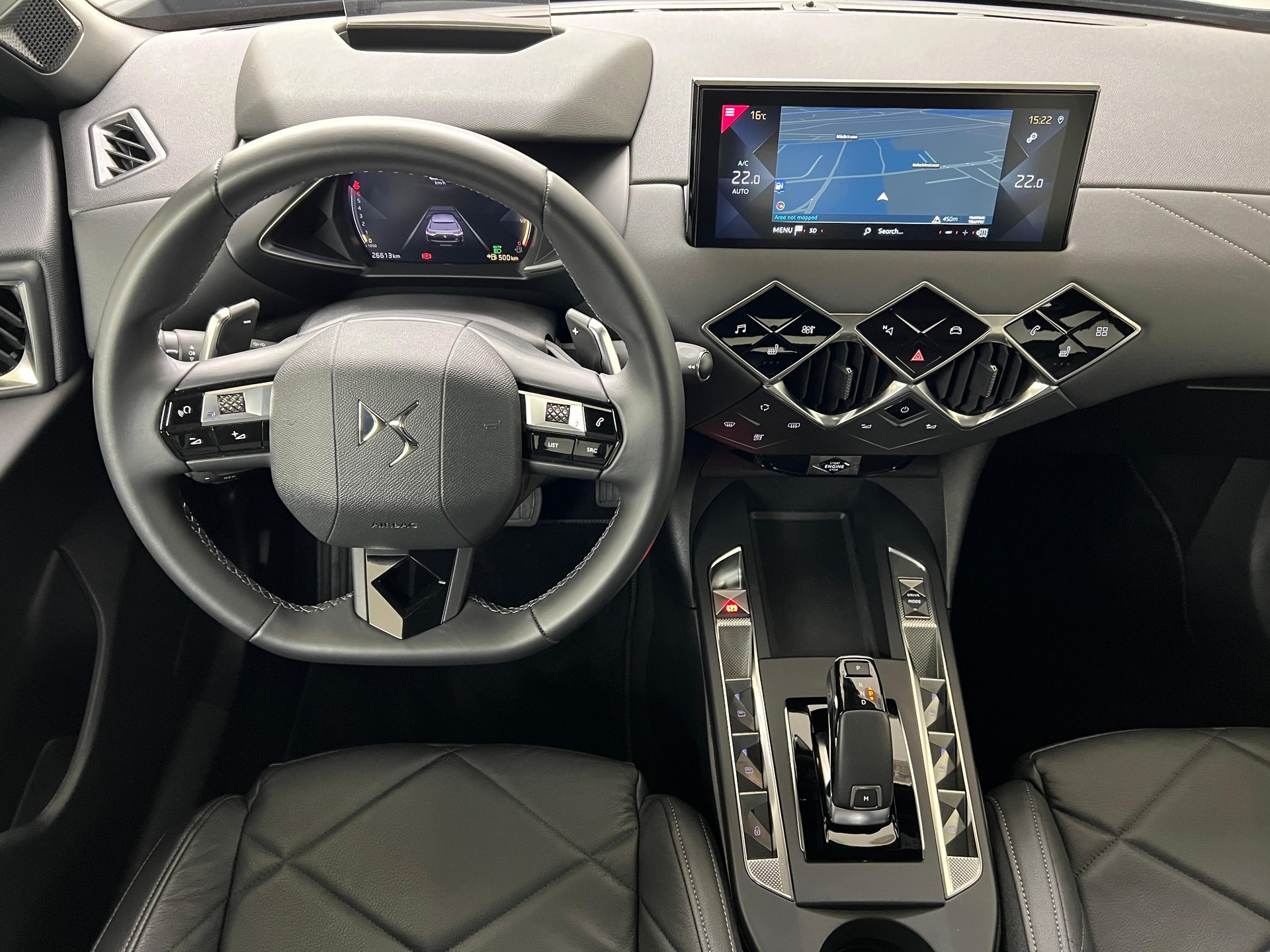 DS AUTOMOBILES 3 Crossback 1.2 PureTech 155 Bastille-image-9