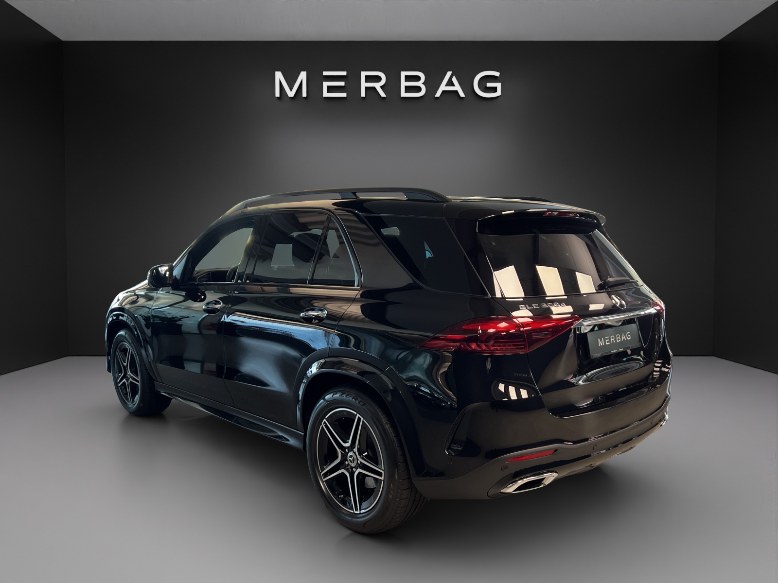 MERCEDES-BENZ GLE 300 d 4Matic AMG Line-image-3