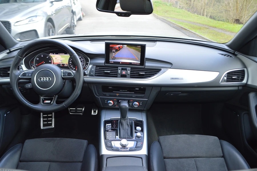 AUDI A6 Avant 3.0 TDI V6 quattro S-tronic S line-image-8