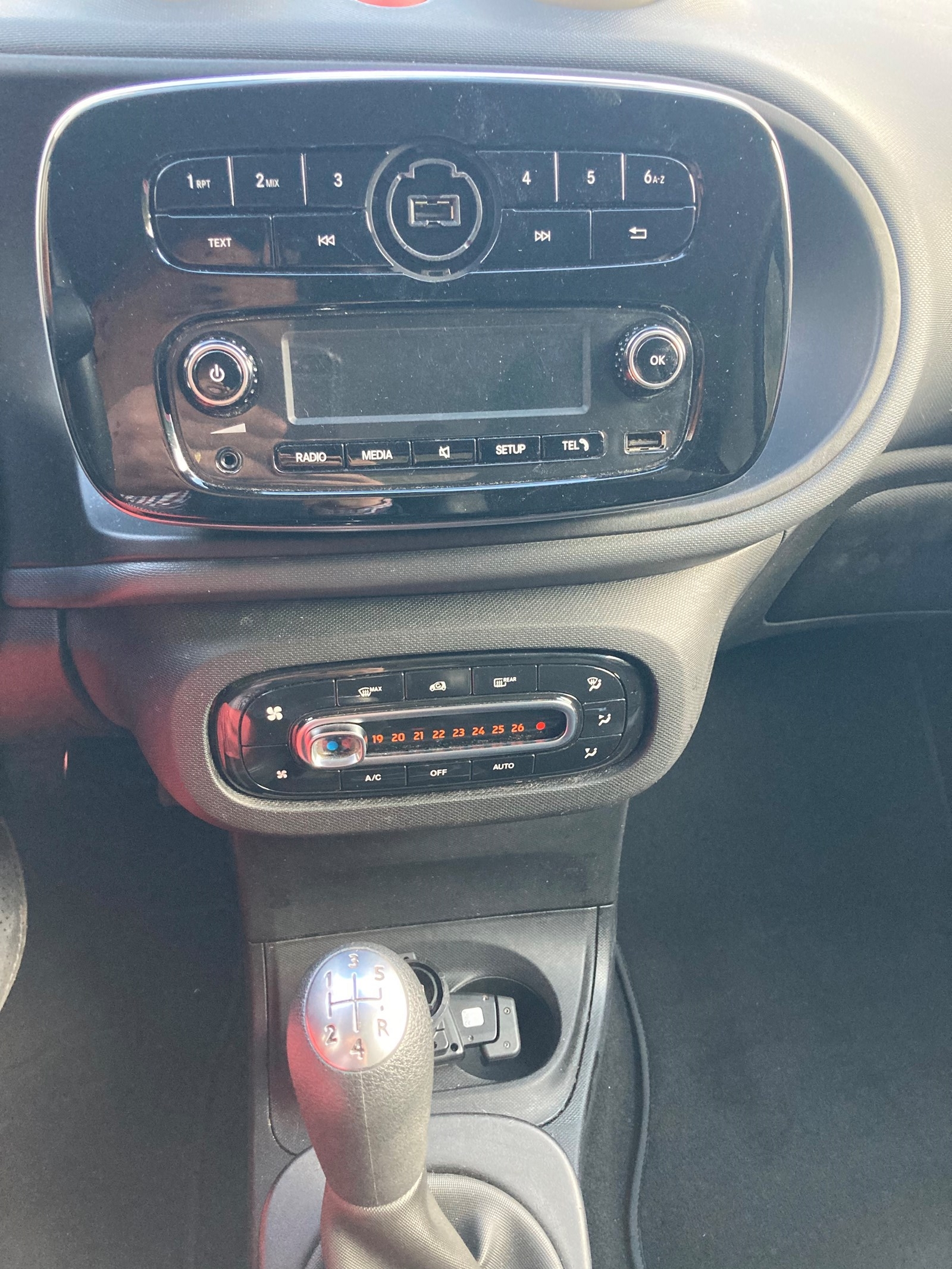 SMART fortwo-image-5