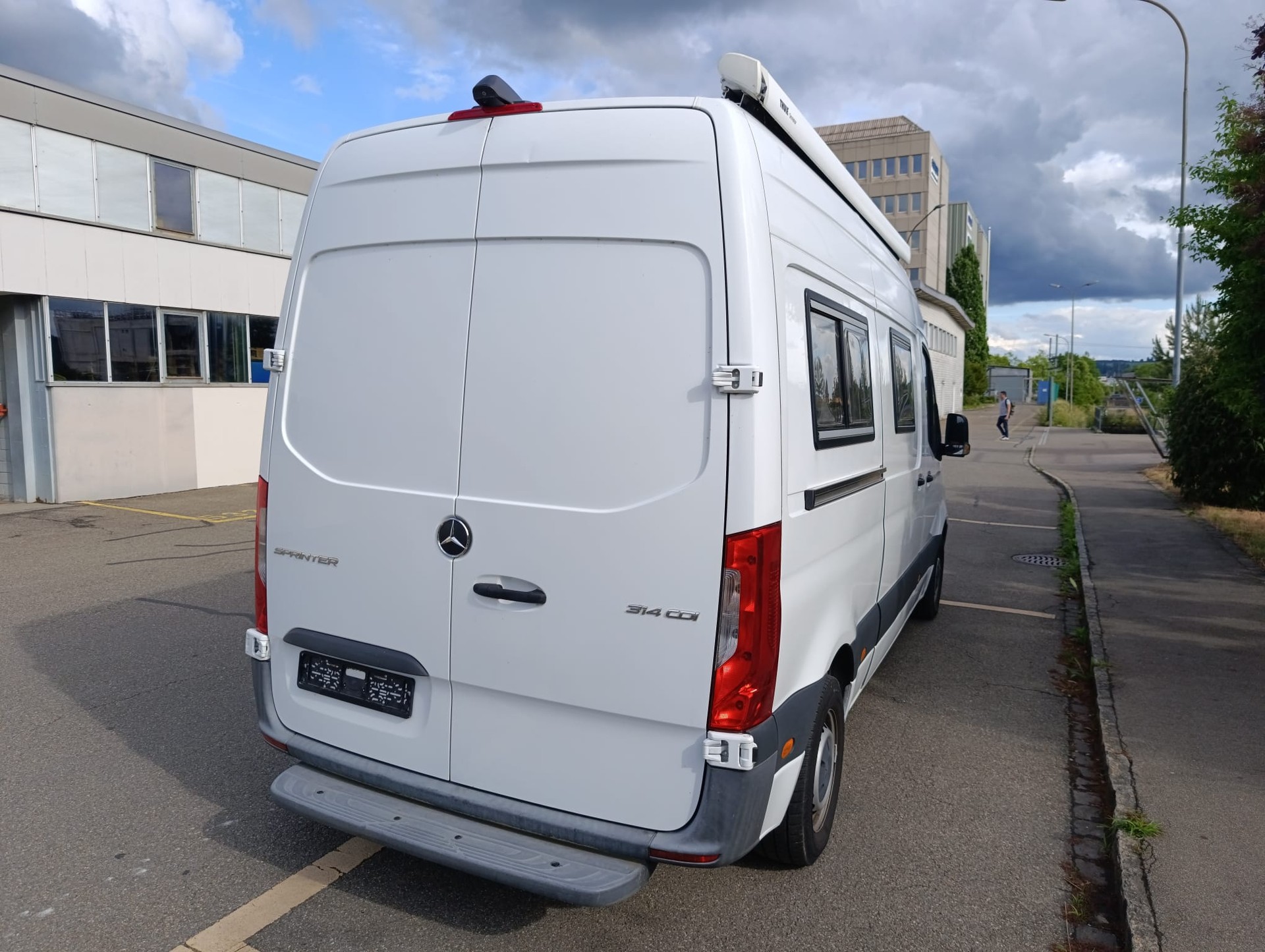 MERCEDES-BENZ 314 CDI ***Bereit für das nächste Abenteuer & komplett autark***Nutzlast 680Kg *Dieselheizung *Kompressorkühlschrank *Solar-image-10
