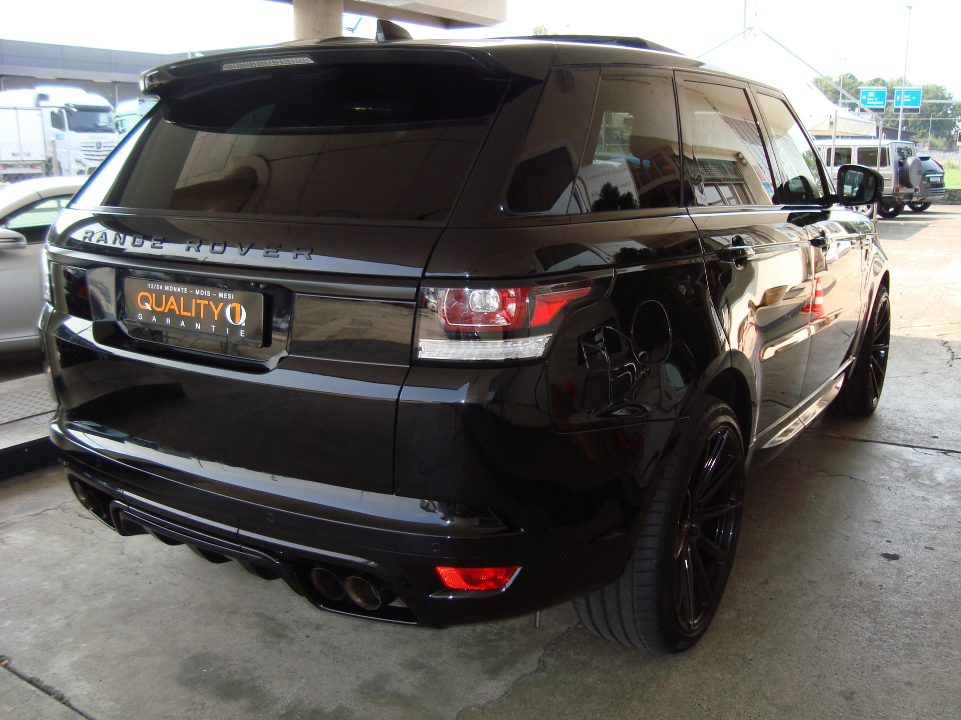LAND ROVER Range Rover Sport 3.0 V6 S/C HSE Dynamic Automatic-image-4