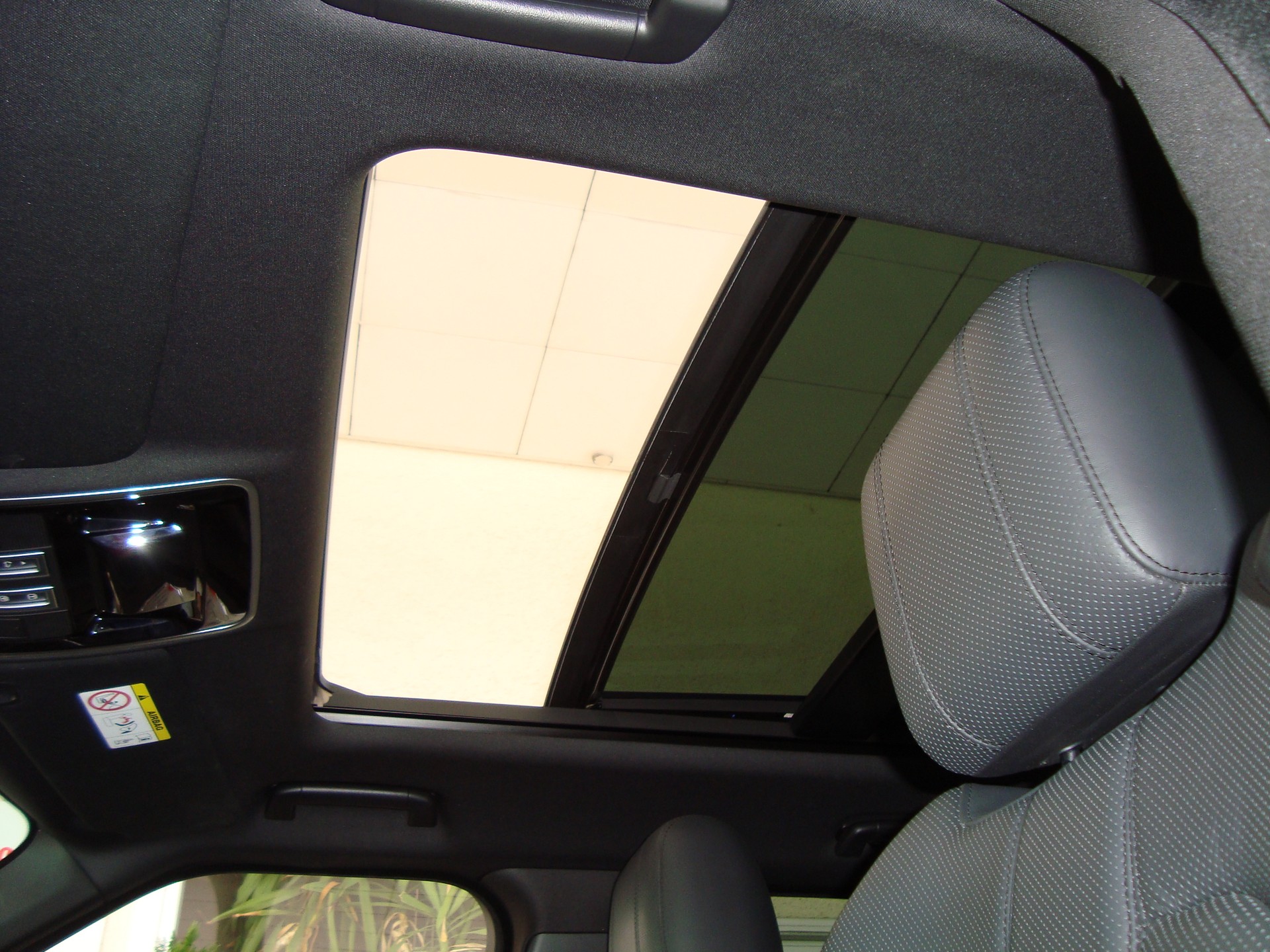LAND ROVER Range Rover Sport 3.0 V6 S/C HSE Dynamic Automatic-image-13