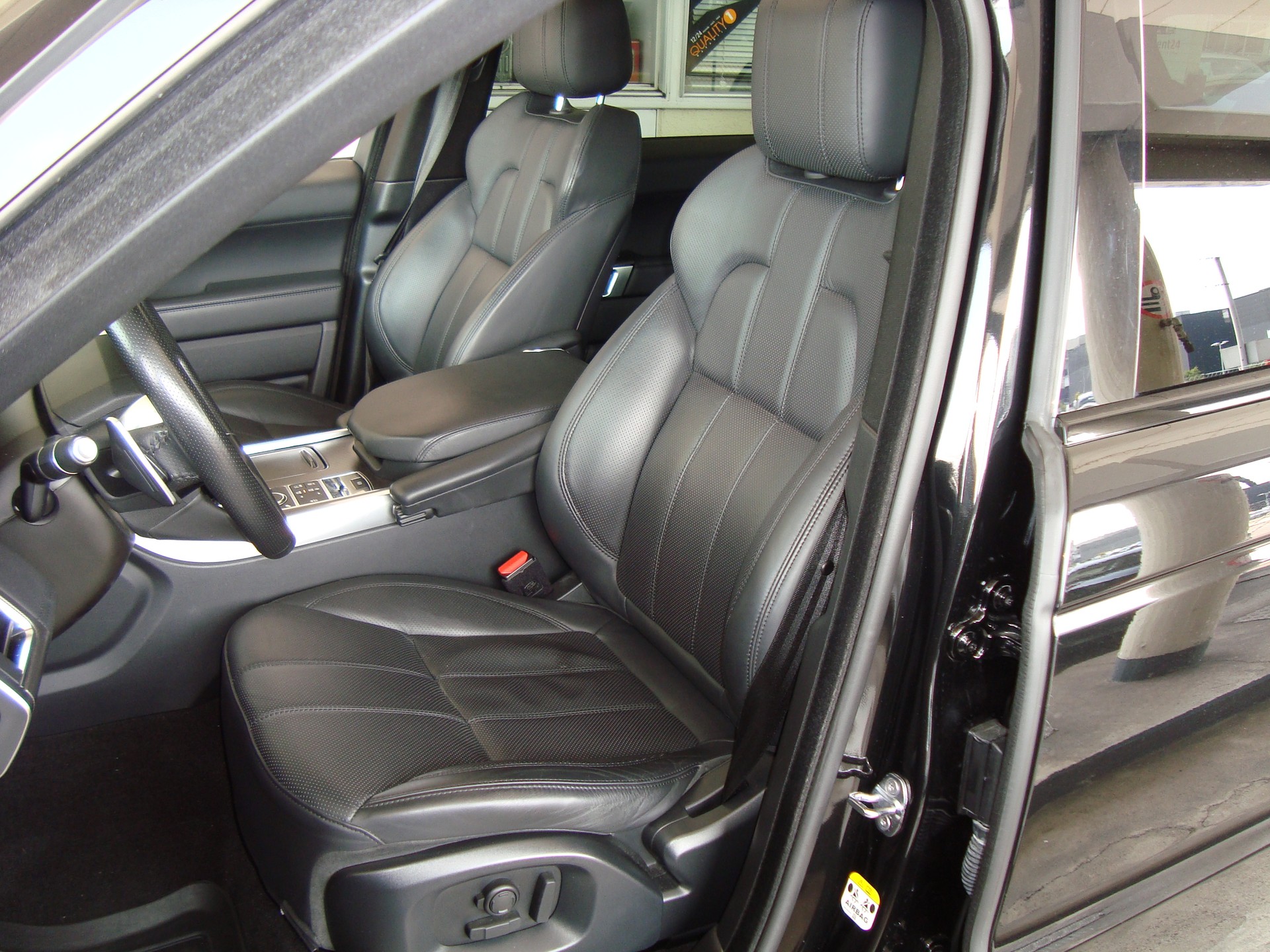 LAND ROVER Range Rover Sport 3.0 V6 S/C HSE Dynamic Automatic-image-5