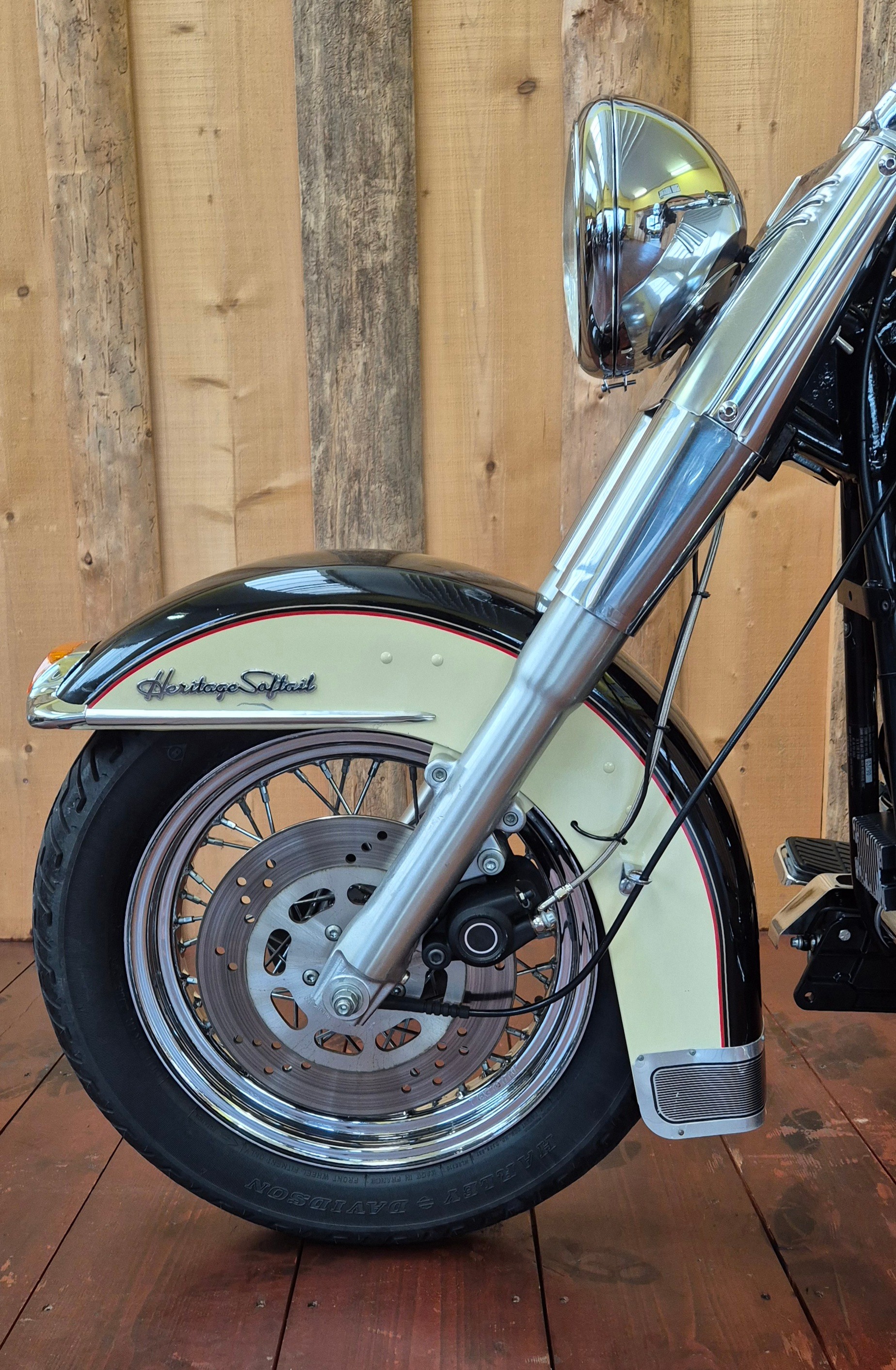 HARLEY-DAVIDSON FLST Heritage Softail-image-3