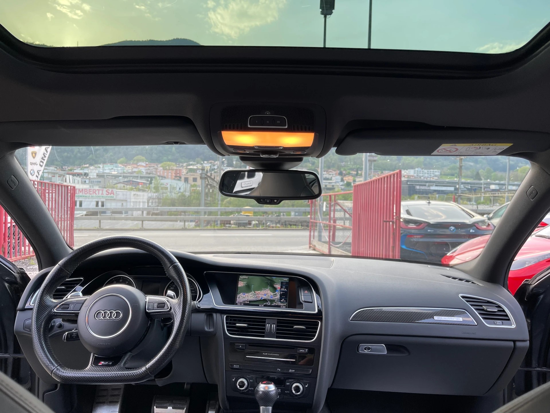 AUDI RS4 Avant 4.2 FSI V8 quattro S-tronic-image-3