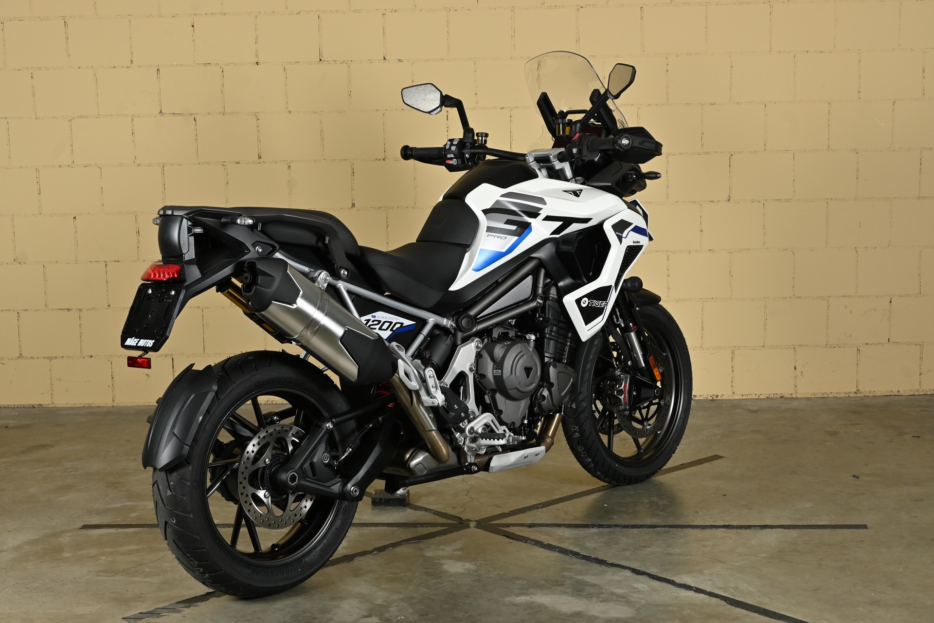 TRIUMPH Tiger 1200 Alpine Edition-image-5
