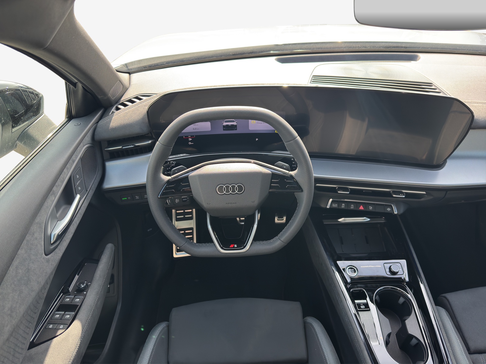 AUDI Q3 SUV TFSI quattro 195 kW S tronic-image-10