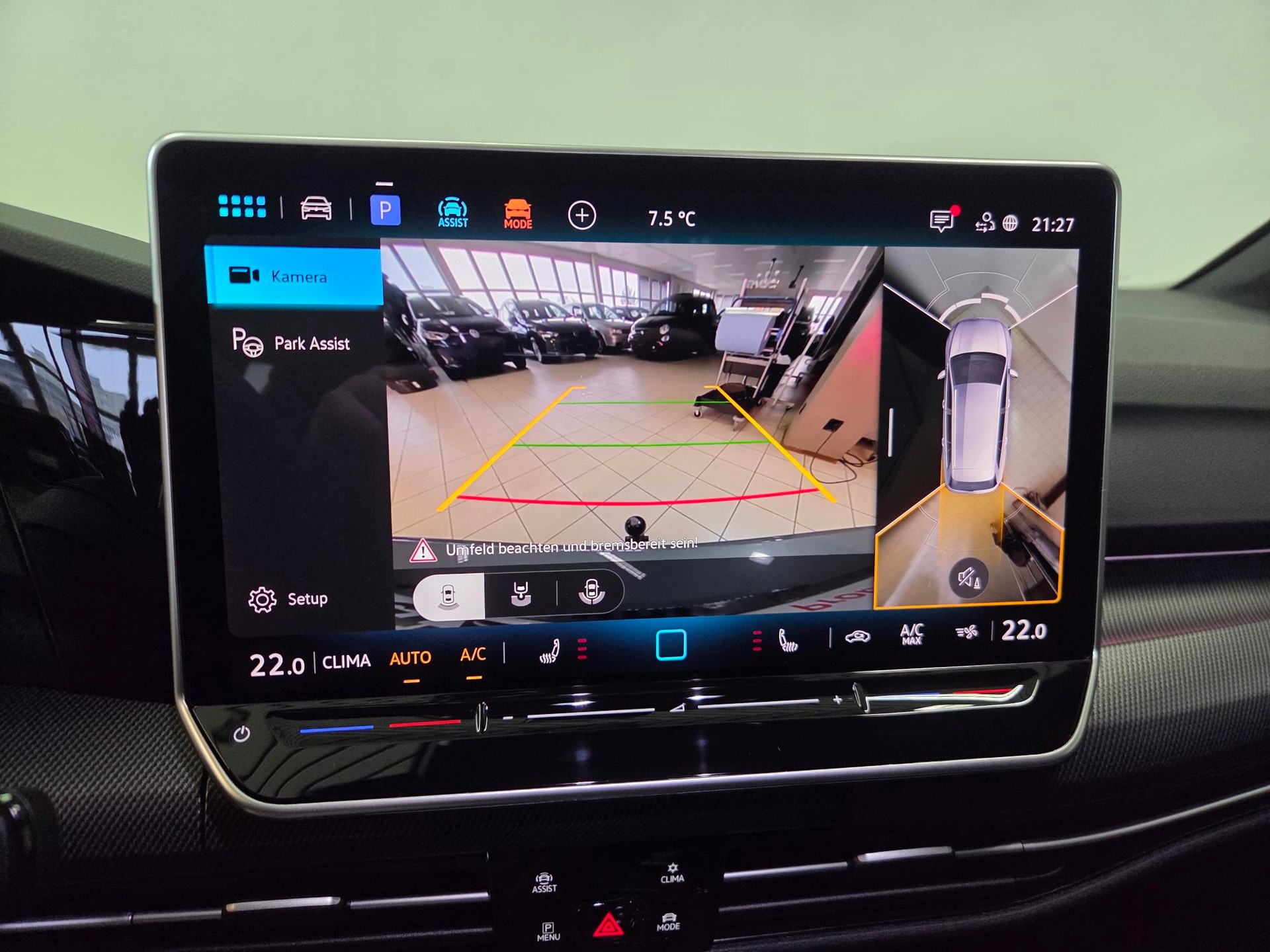 VW Golf Variant 2.0 TSI R-Line DSG 4 Motion-image-13