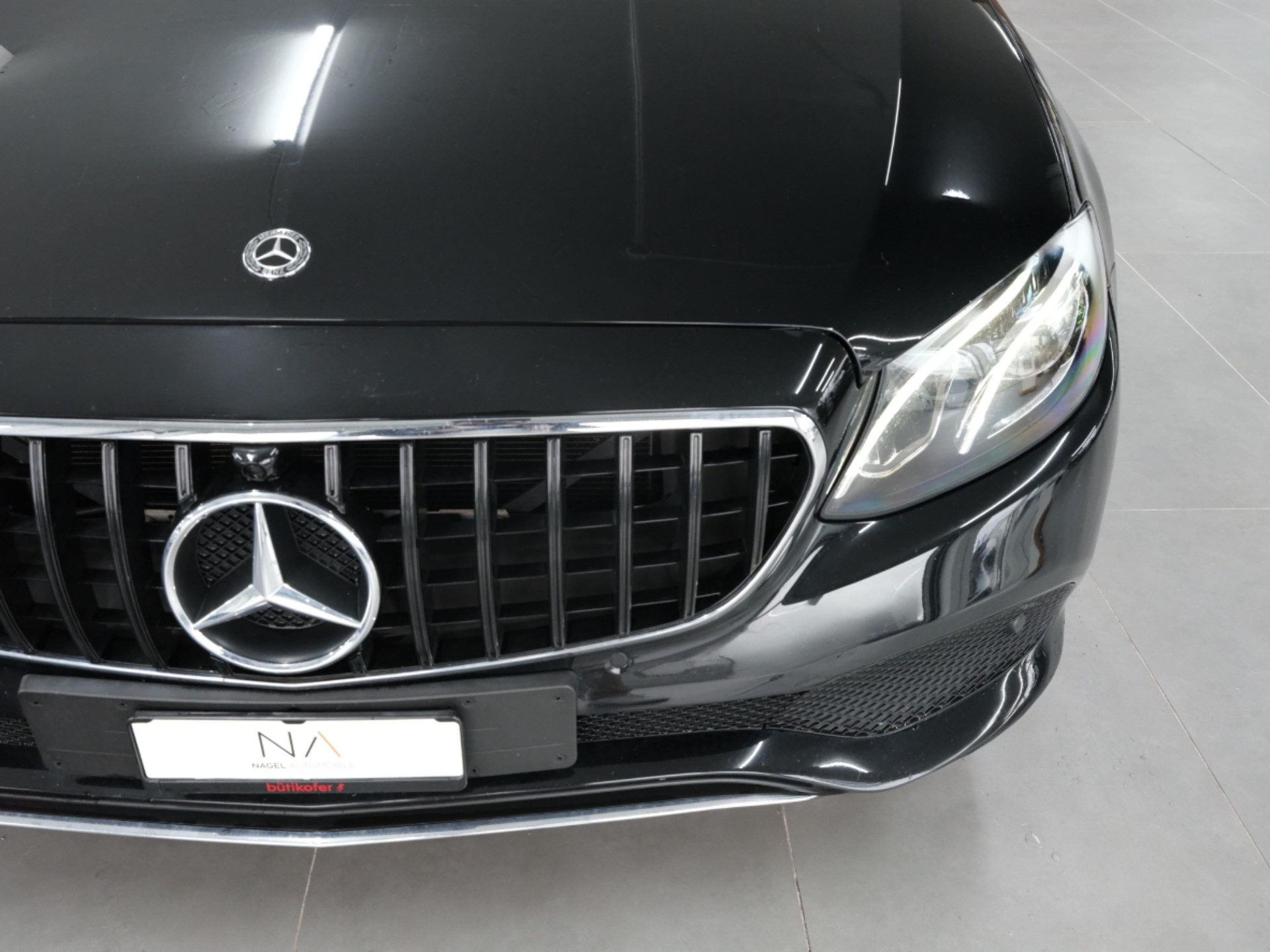 MERCEDES-BENZ E 200 AMG Line 9G-Tronic-image-8