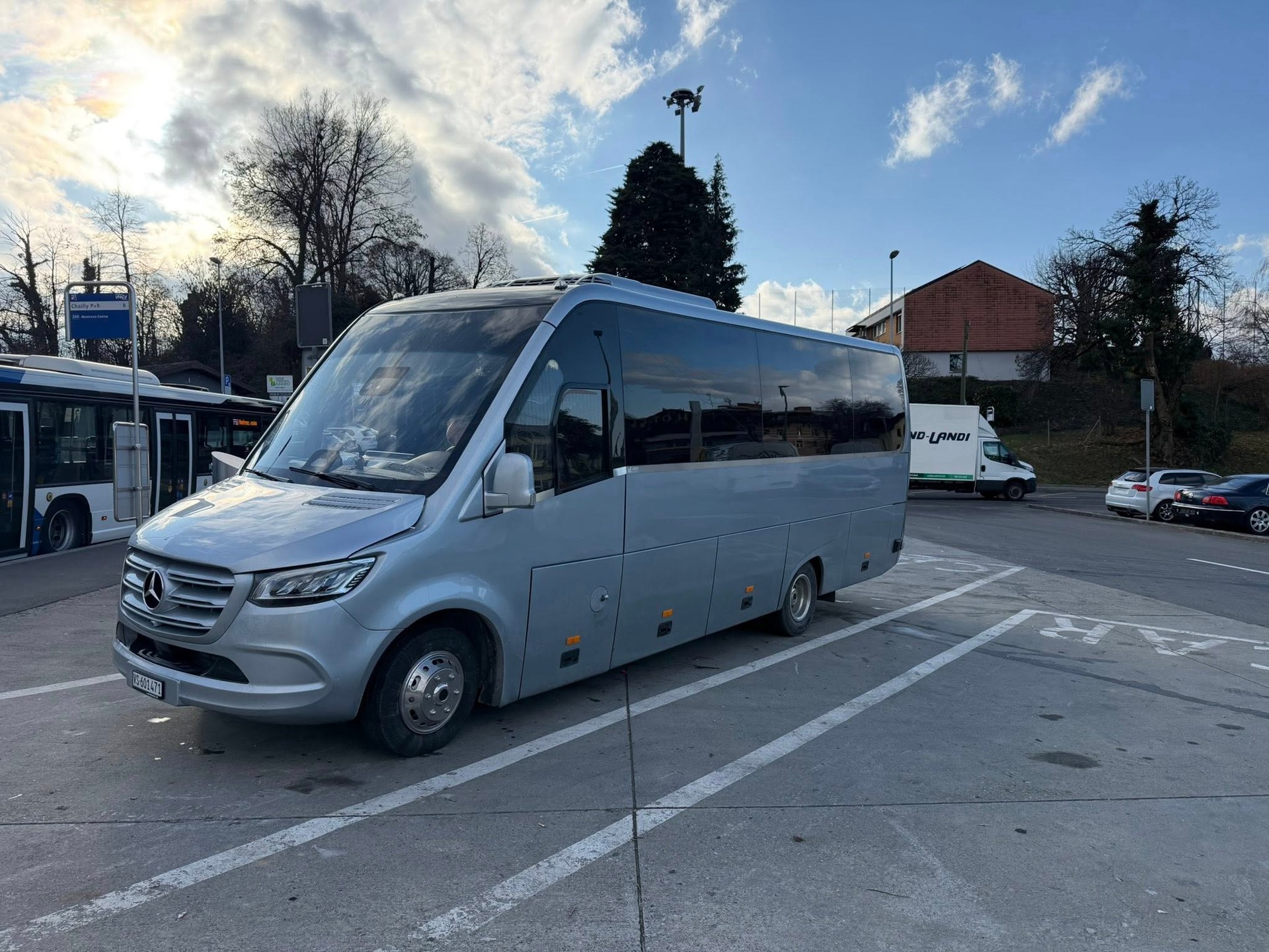 MERCEDES-BENZ 519 Sprinter 29+1+1 pl-image-0