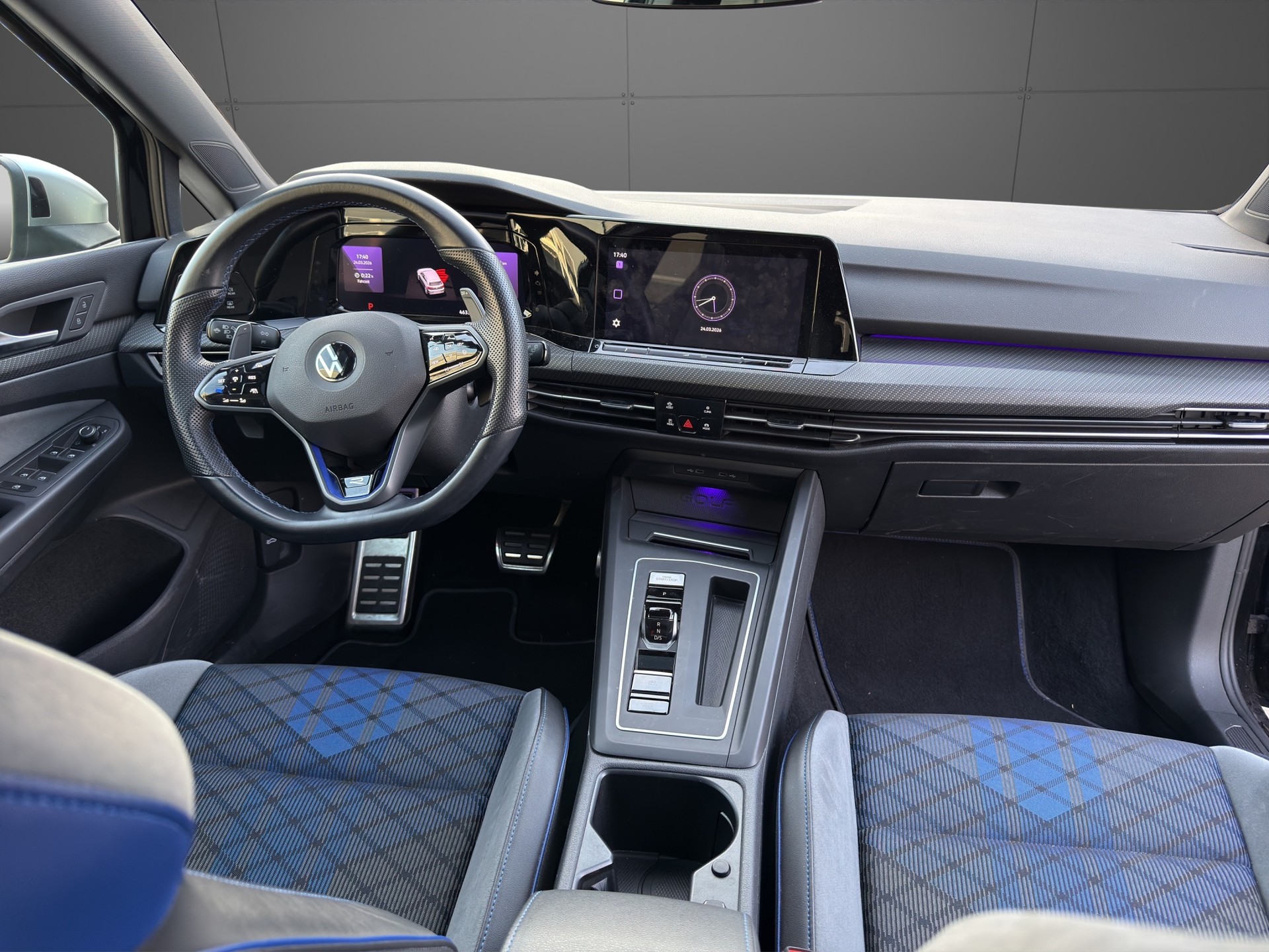 VW Golf R * Allrad mit 333PS *-image-14