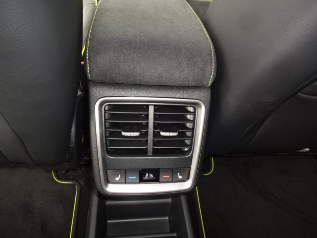 SKODA Elroq 85 RS 4x4-image-12