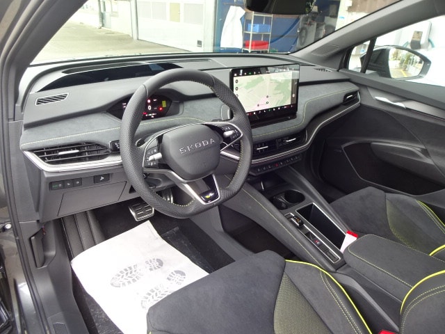 SKODA Elroq 85 RS 4x4-image-9