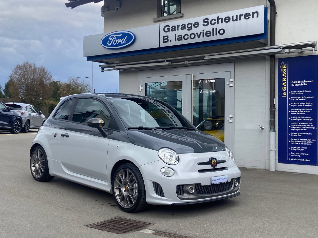 Car photo