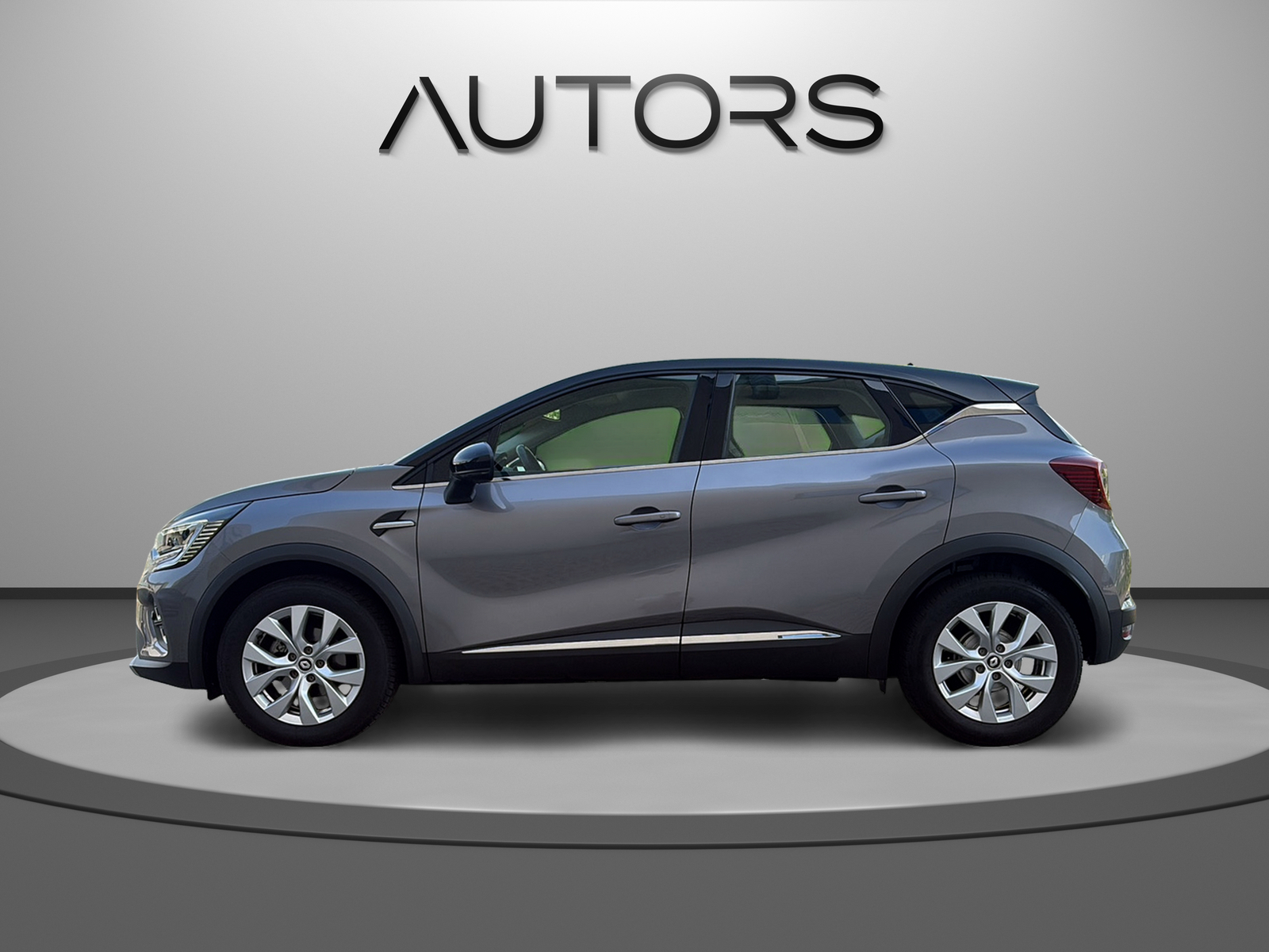 RENAULT Captur 1.3 TCe Intens-image-3