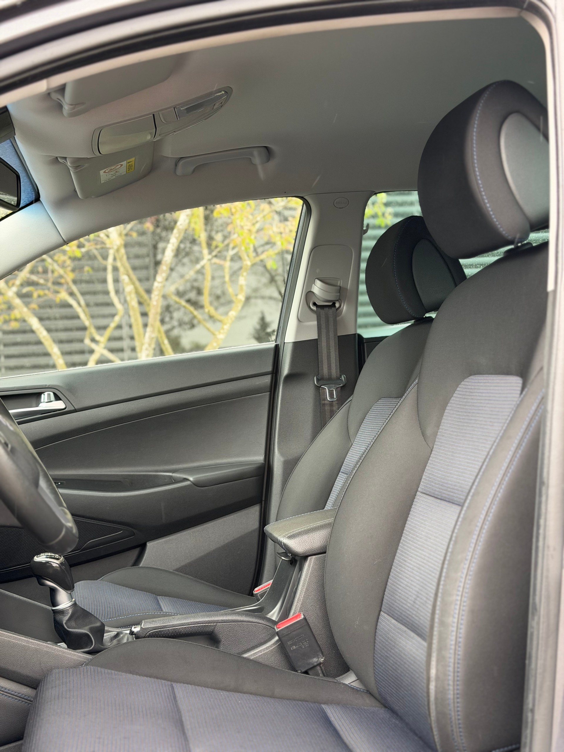 HYUNDAI Tucson 2.0 CRDI Plena 4WD-image-11