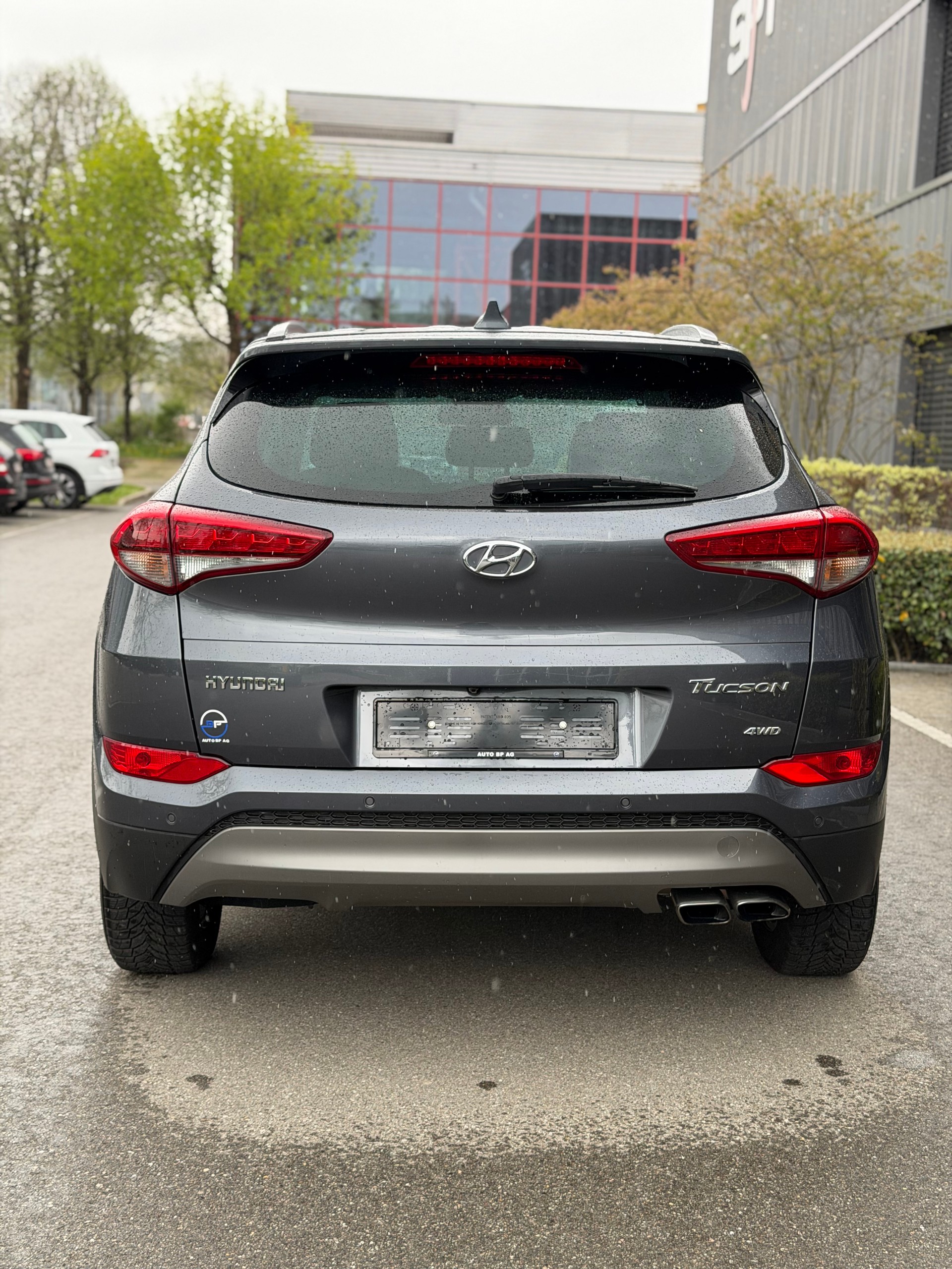 HYUNDAI Tucson 2.0 CRDI Plena 4WD-image-3