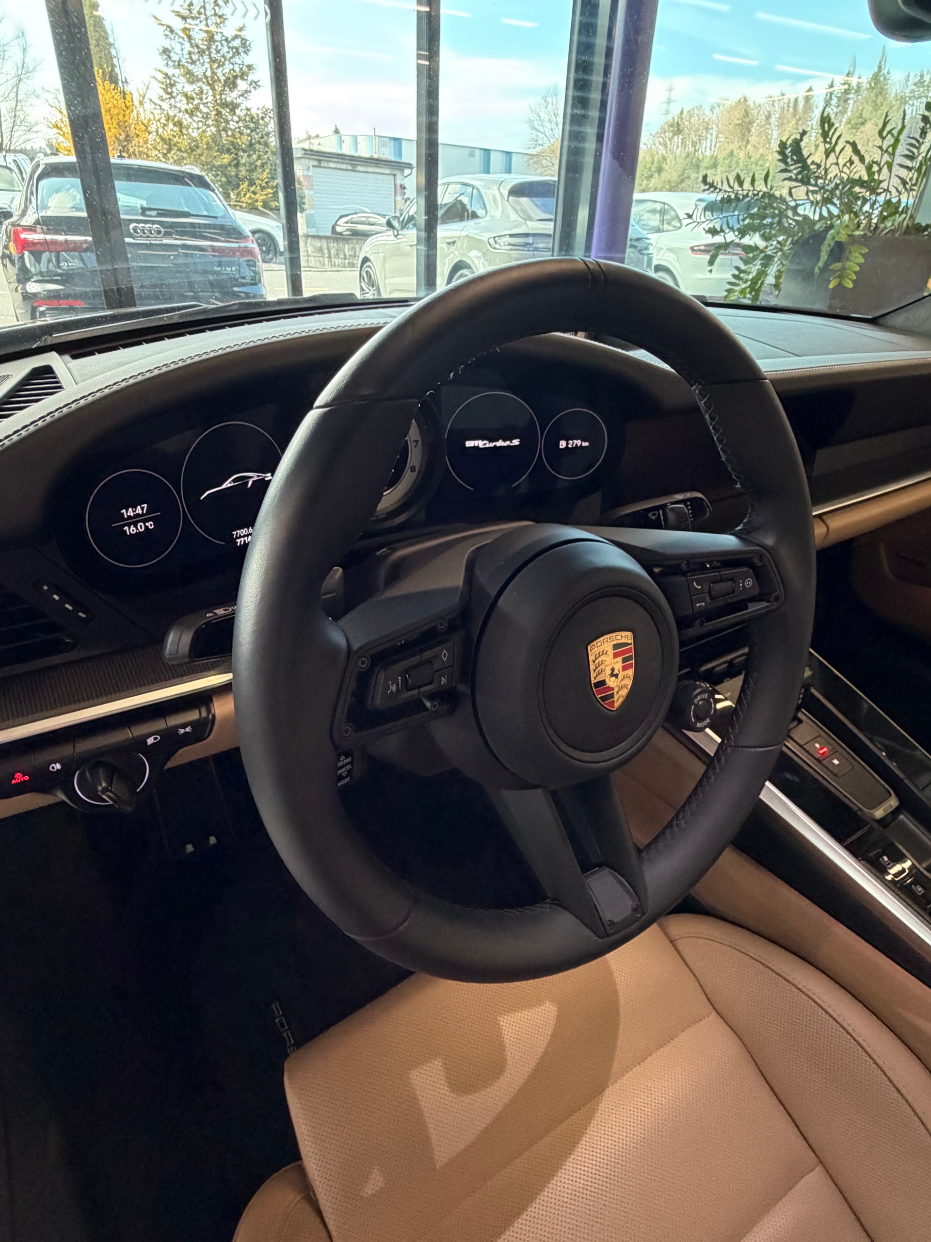 PORSCHE 911 Turbo S PDK-image-17