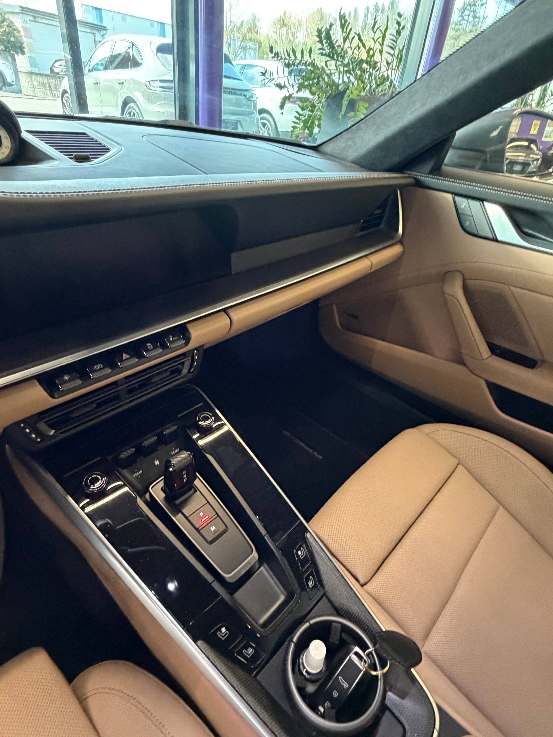 PORSCHE 911 Turbo S PDK-image-11