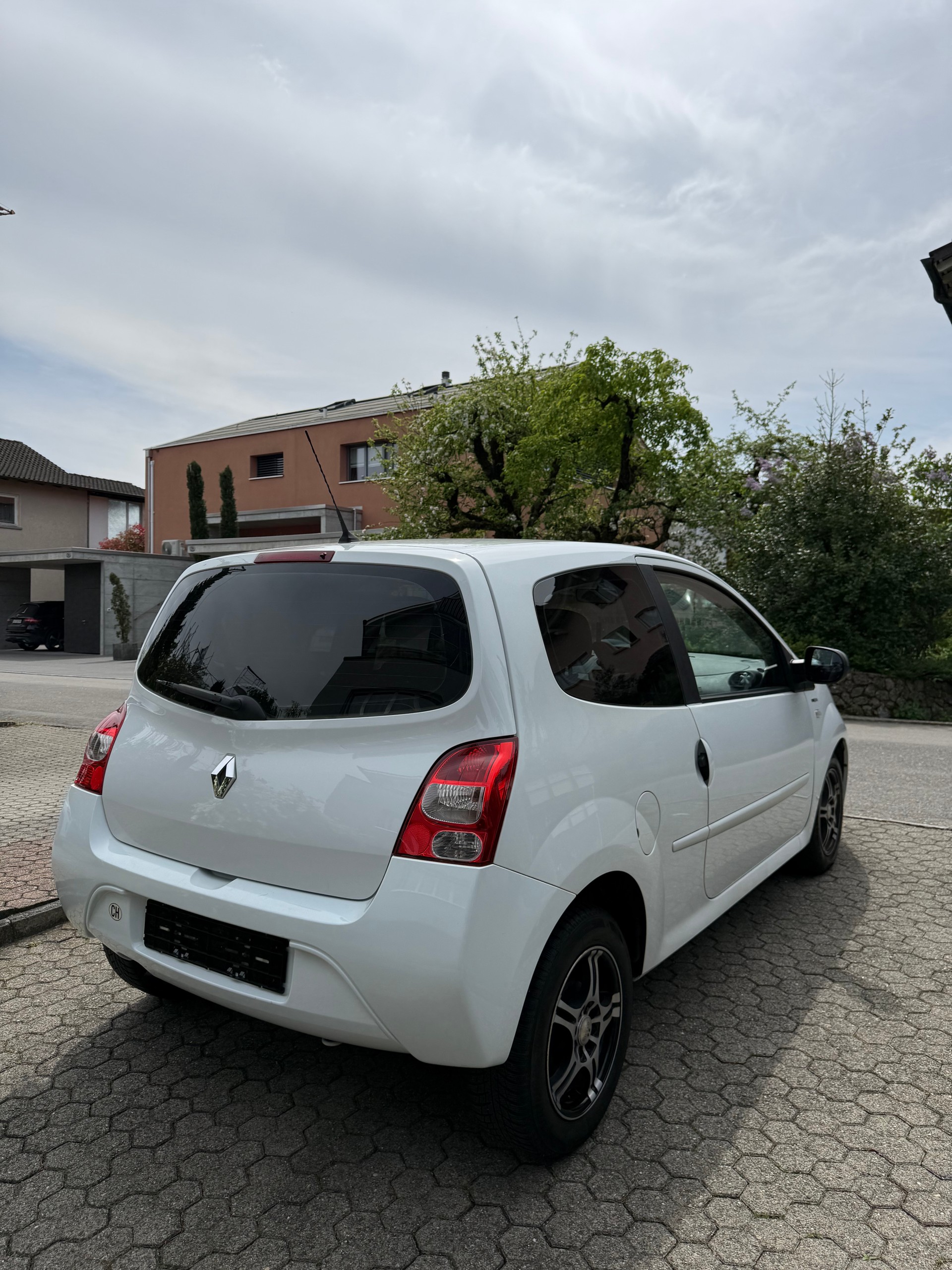 RENAULT Twingo 1.2 16V Dynamique-image-1