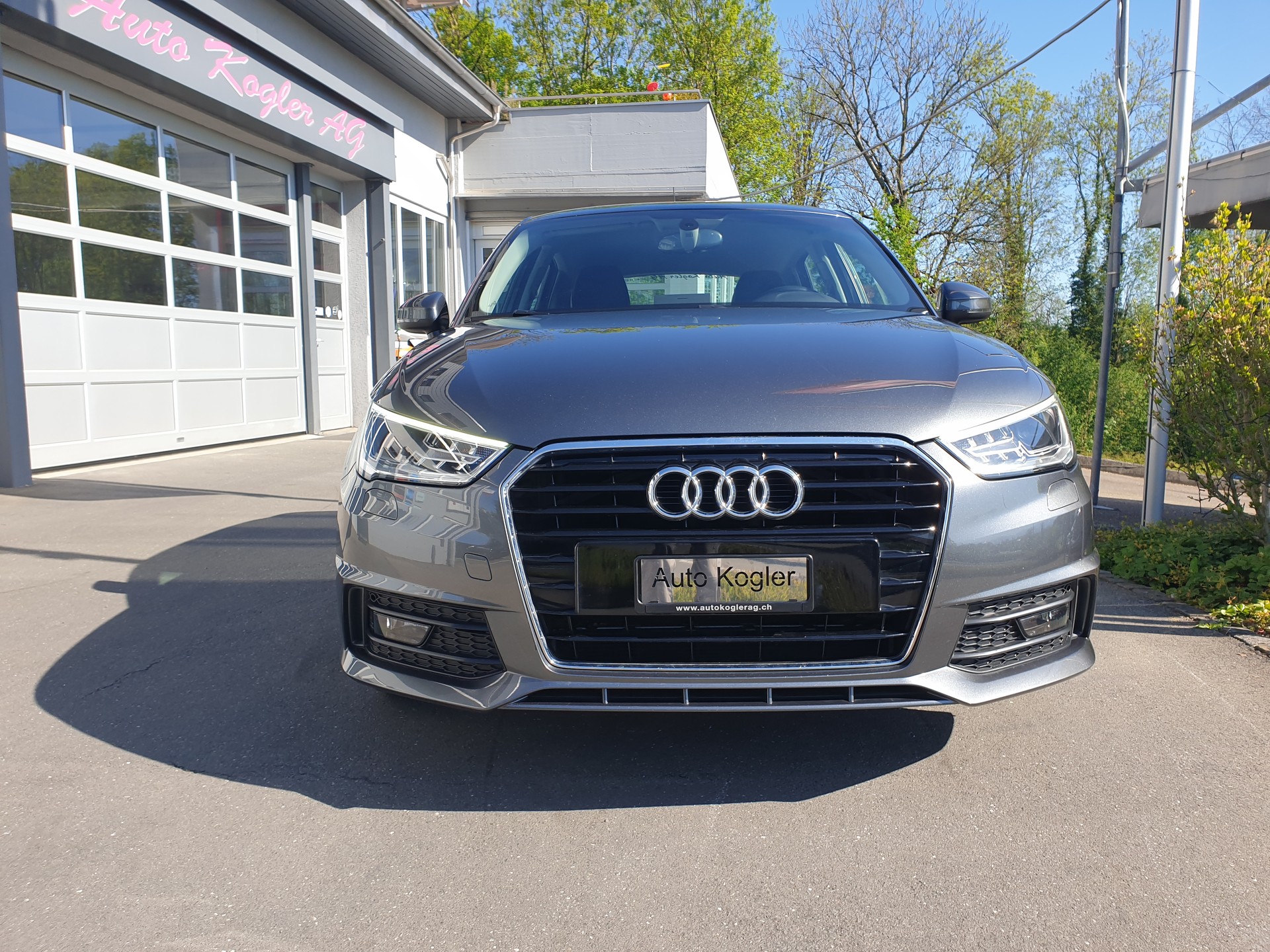 AUDI A1 Sportback 1.4 TFSI S-tronic-image-1
