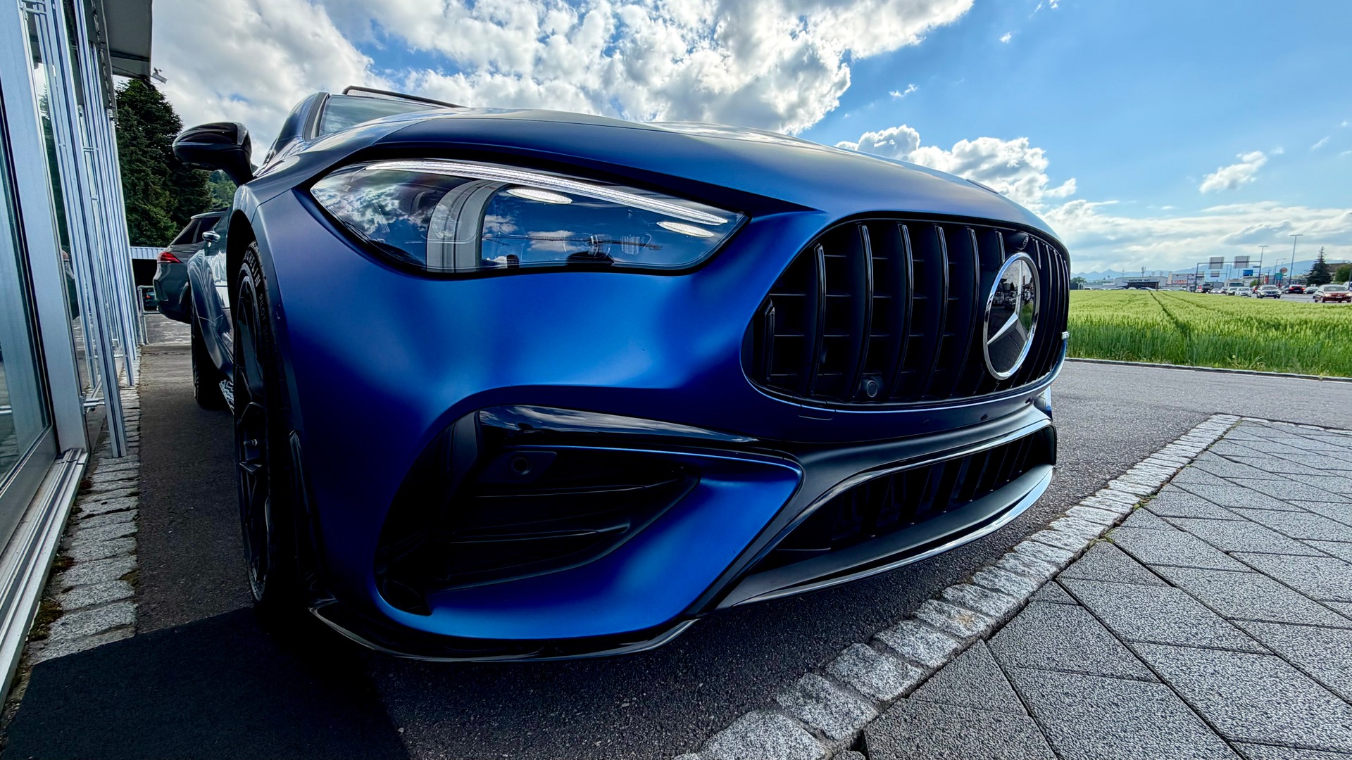 MERCEDES-BENZ CLE 53 Coupé AMG 4Matic+ 9G-Tronic *MANUFAKTUR spectral blue magno*-image-5