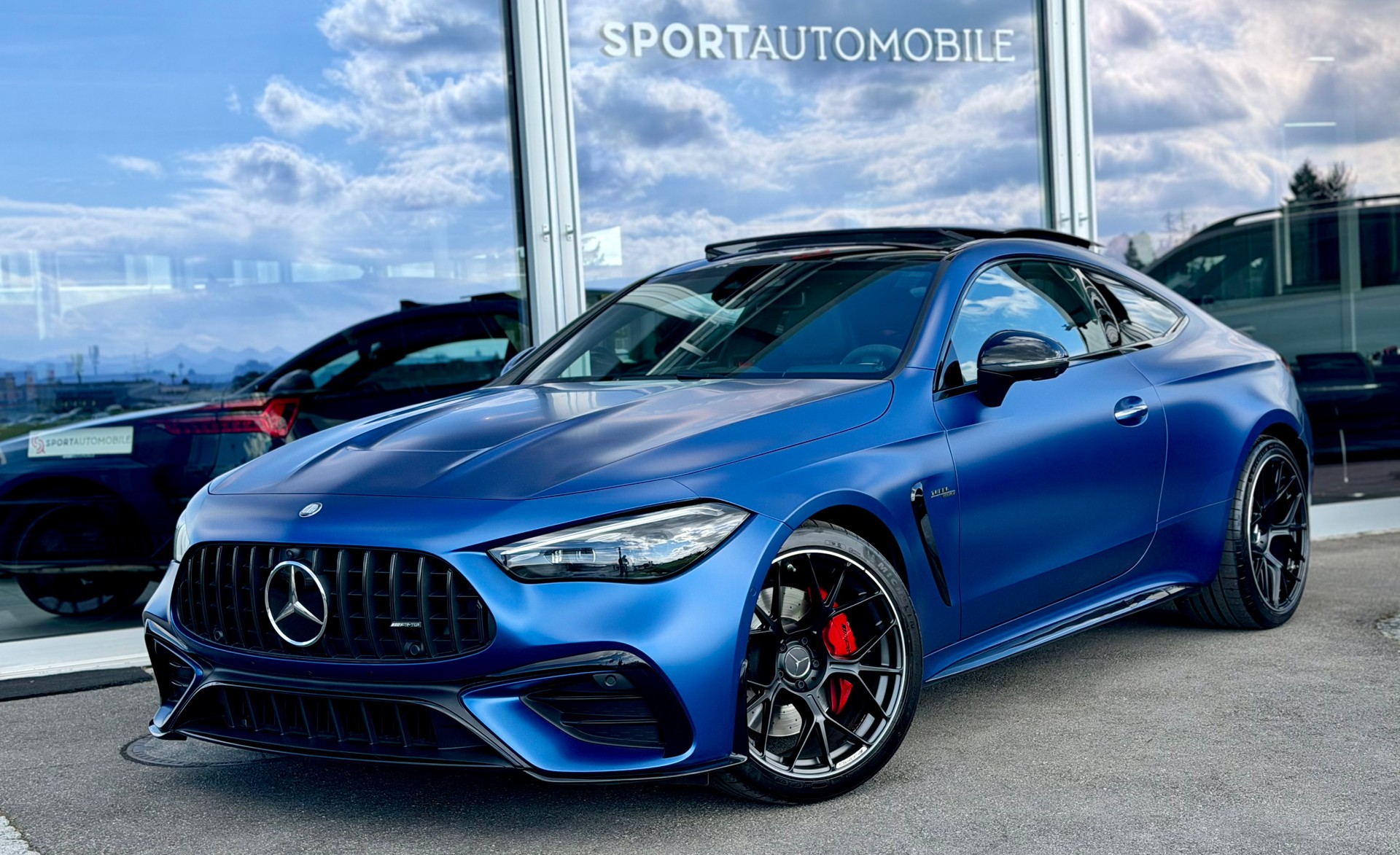 MERCEDES-BENZ CLE 53 Coupé AMG 4Matic+ 9G-Tronic *MANUFAKTUR spectral blue magno*-showroom-element-1