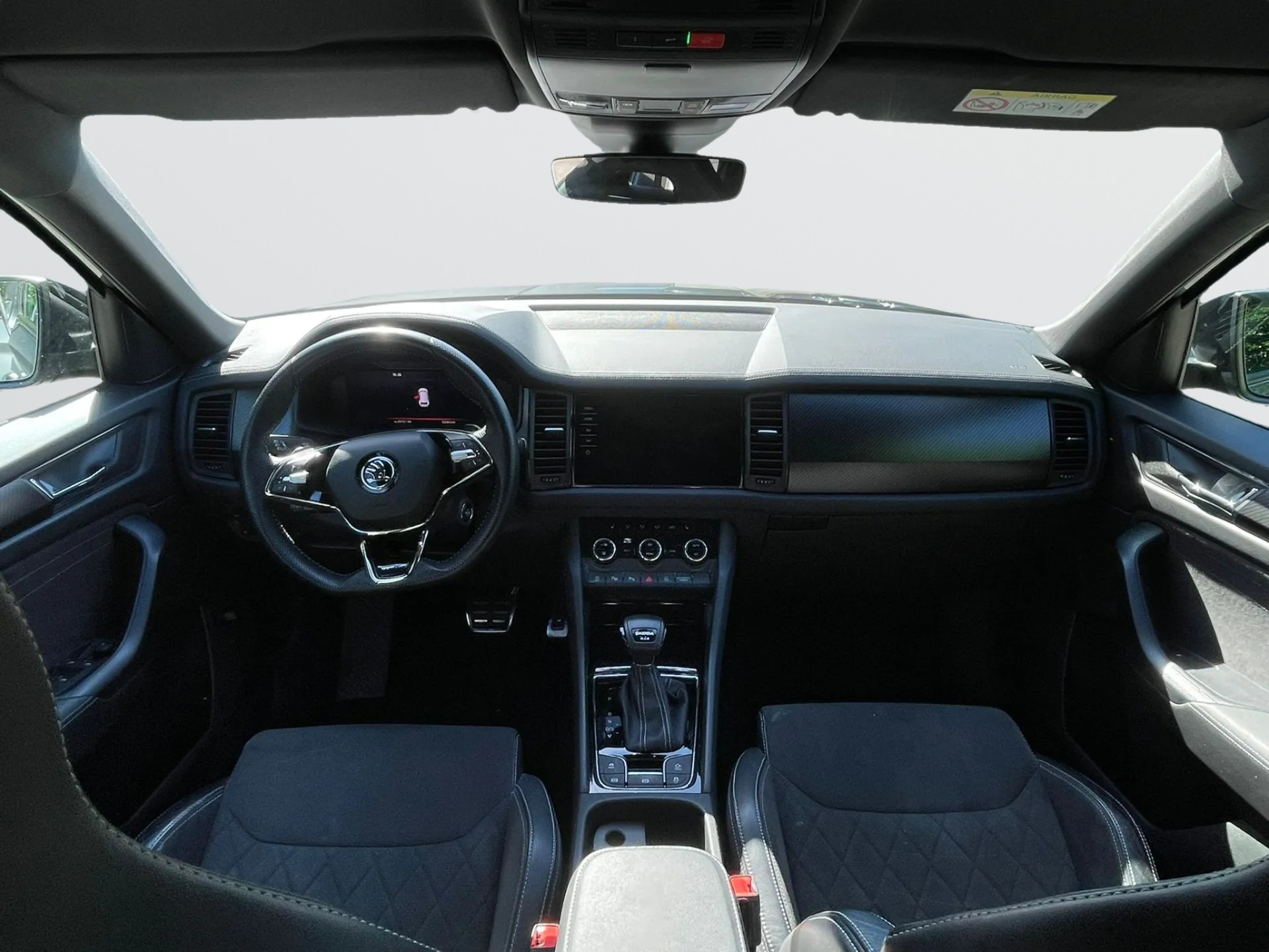 SKODA Kodiaq 2.0 TSI 4x4 SportLine *7 Plätzer*-image-9