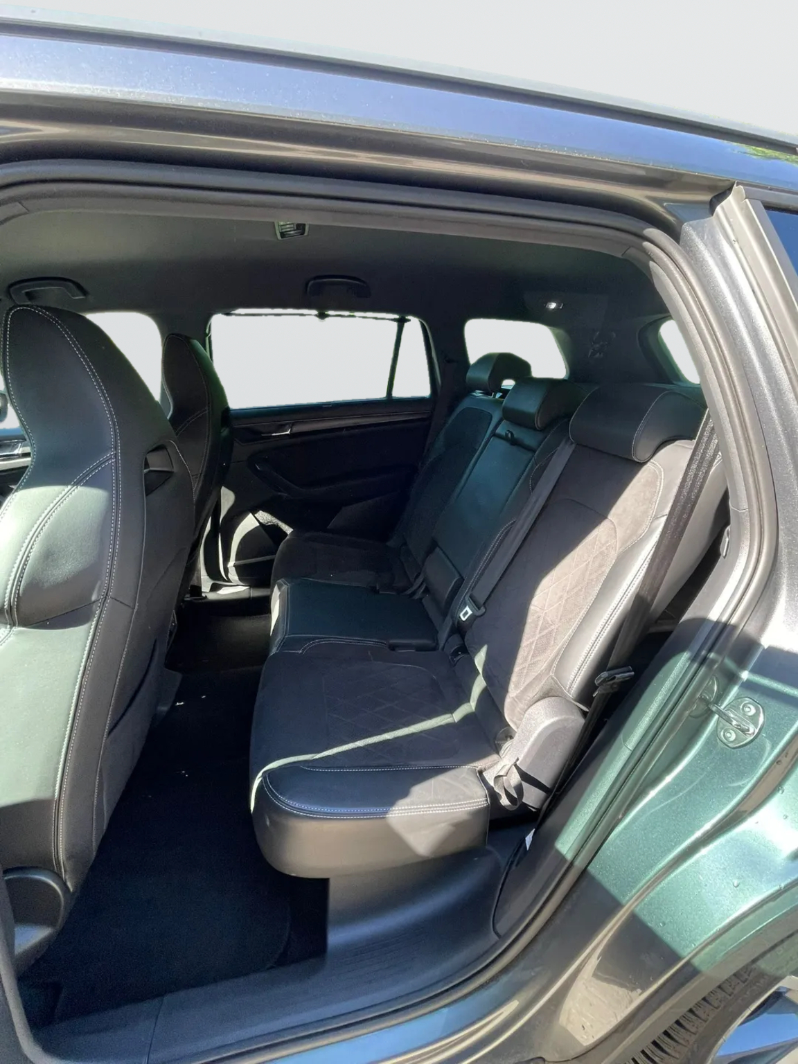 SKODA Kodiaq 2.0 TSI 4x4 SportLine *7 Plätzer*-image-8